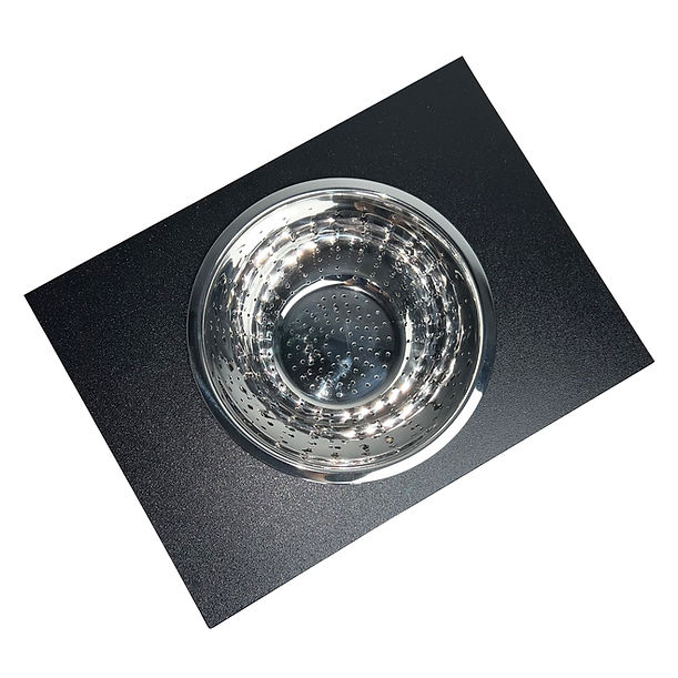Nantucket - Black HDPE cutting board with Stainless Steal Colander