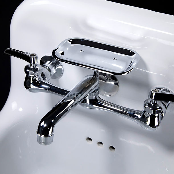 Victorian Collection Sink Faucet With Hole Cover