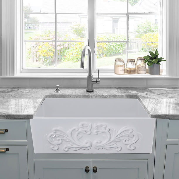 Nantucket 33" Farmhouse Fireclay Sink with Filigree Apron