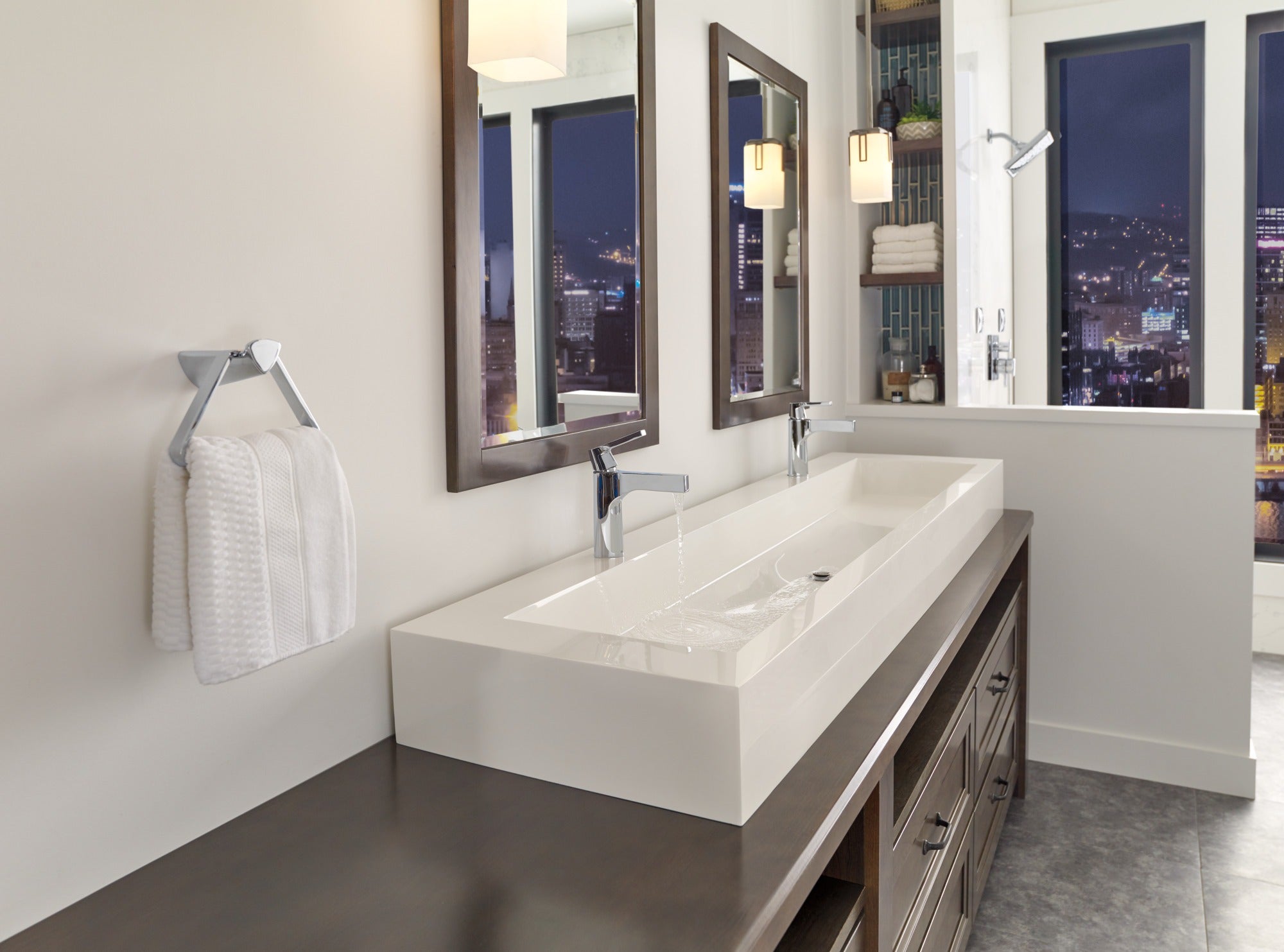 Delta Zura® Single Handle Bathroom Faucet
