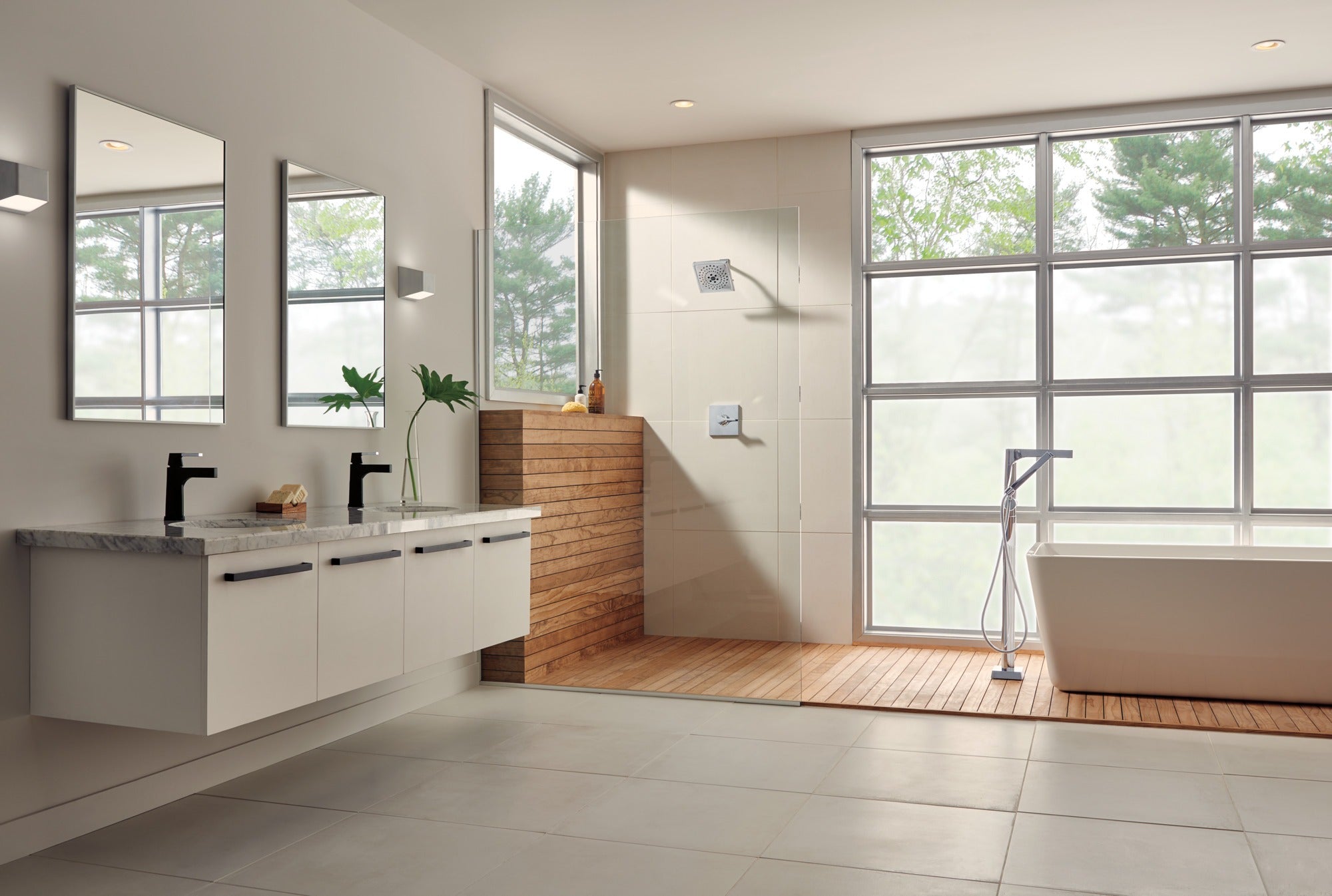 Delta Zura® Monitor® 17 Series H2OKinetic® Shower Trim