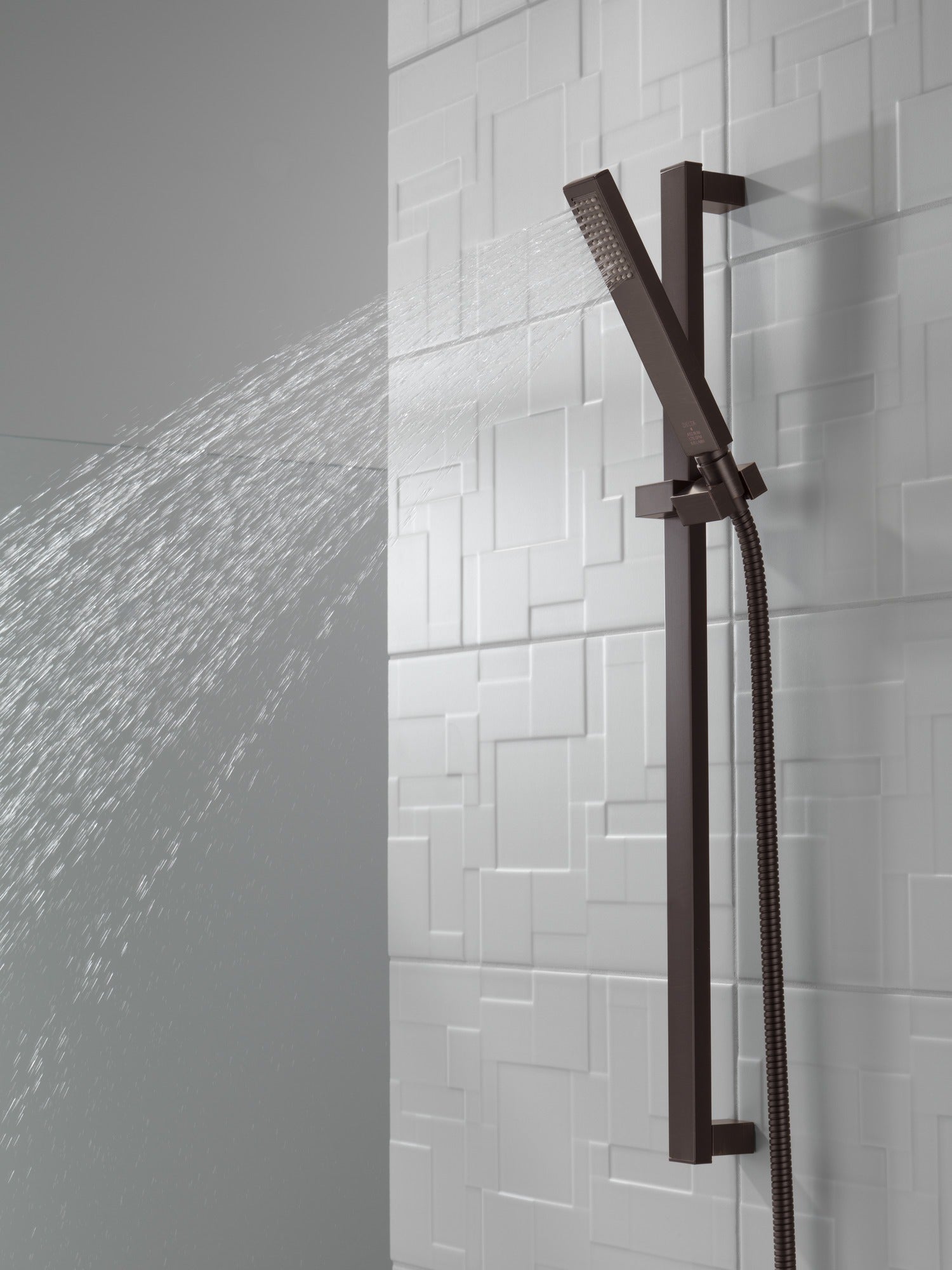 Delta Vero® Premium Single-Setting Slide Bar Hand Shower