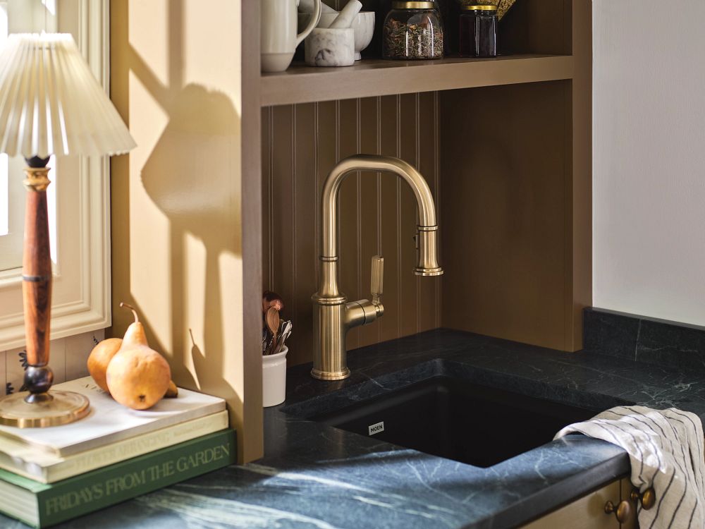 Matte black one-handle pulldown bar faucet