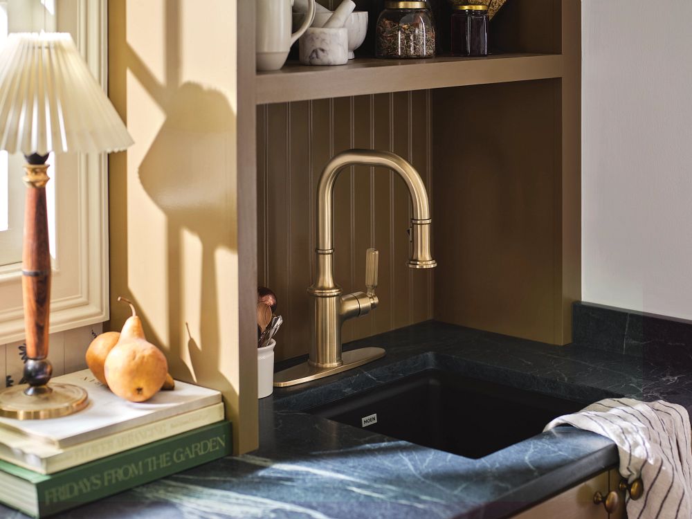 Matte black one-handle pulldown bar faucet