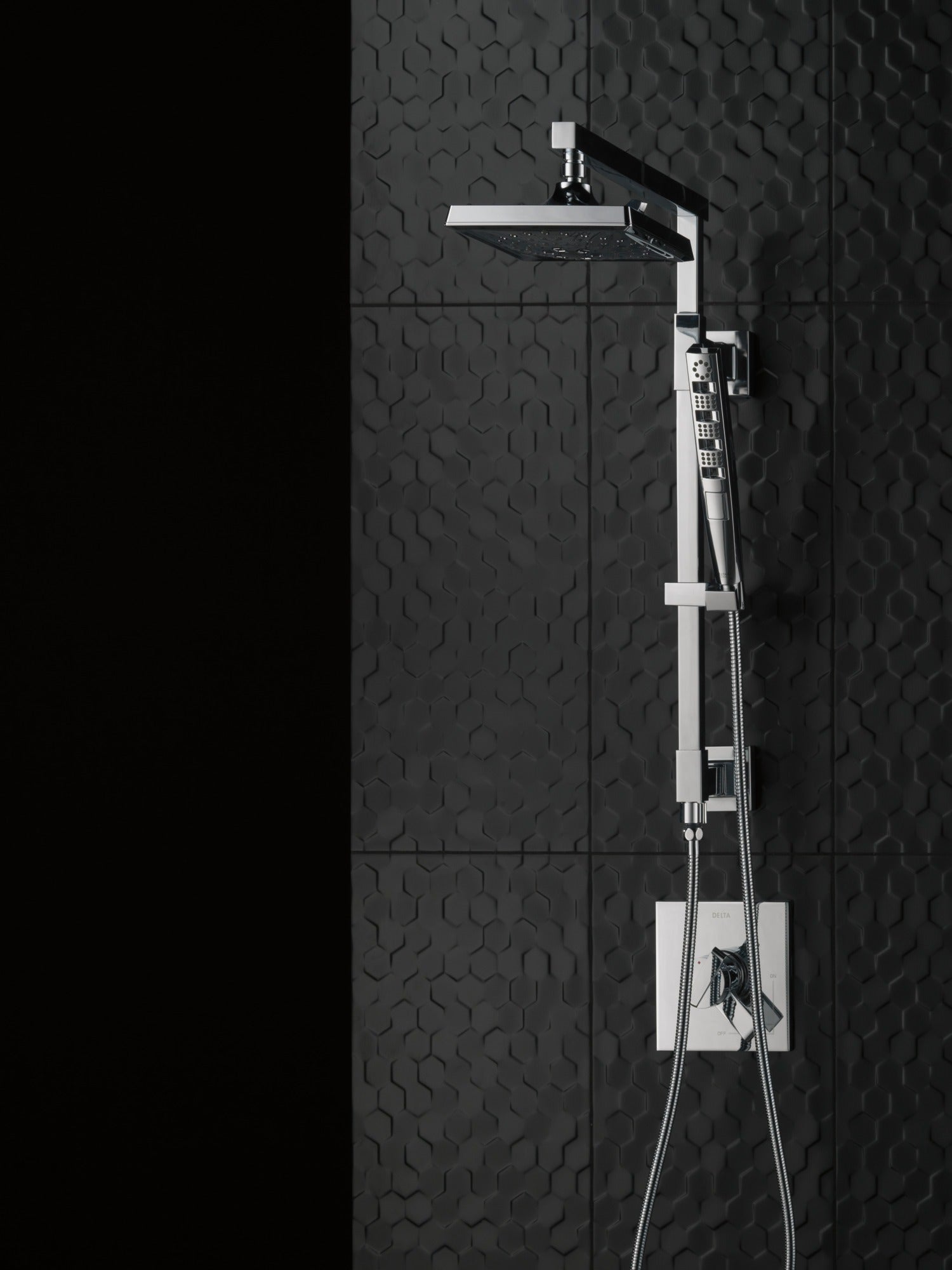 Delta Universal Showering Components H2OKinetic® Hand Shower 1.75 GPM 4-Setting