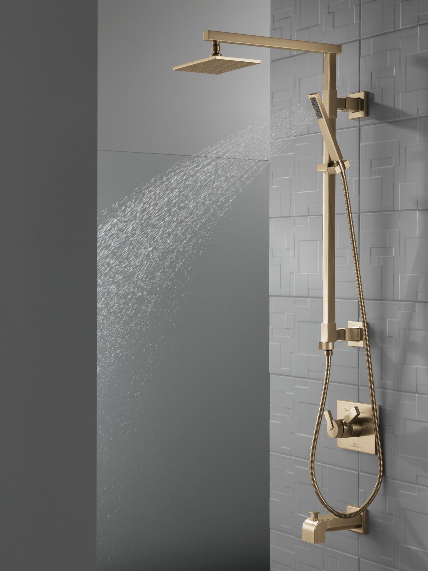 Delta Vero® Tub Spout - Pull-Up Diverter