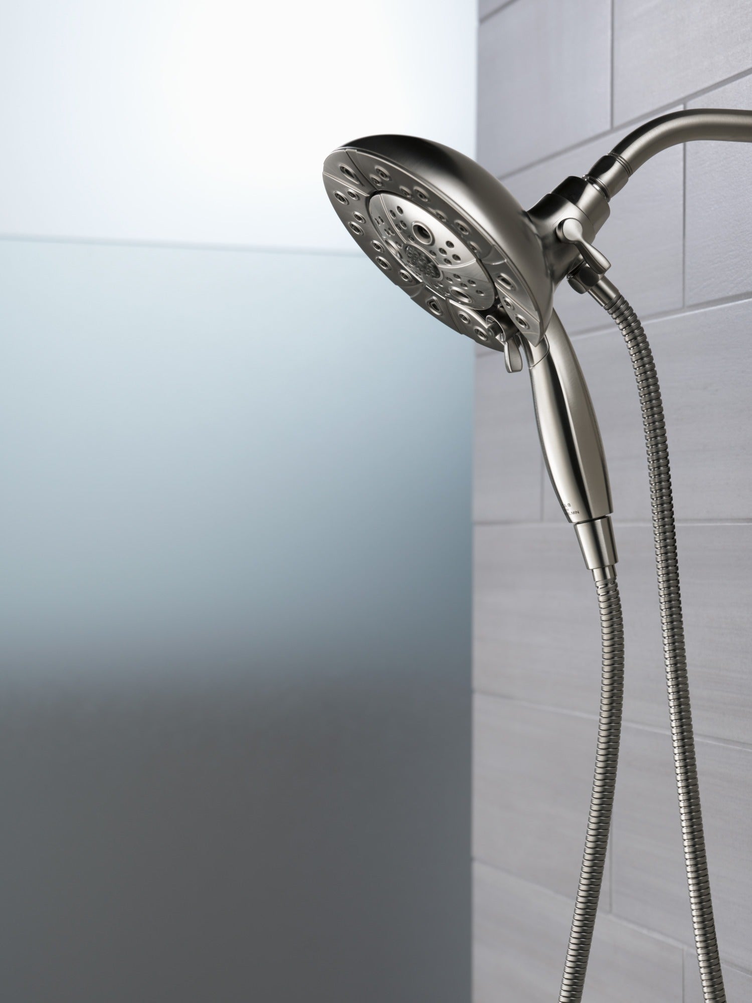 Delta Universal Showering Components H2Okinetic® In2ition® 5-Setting Two-In-One Shower