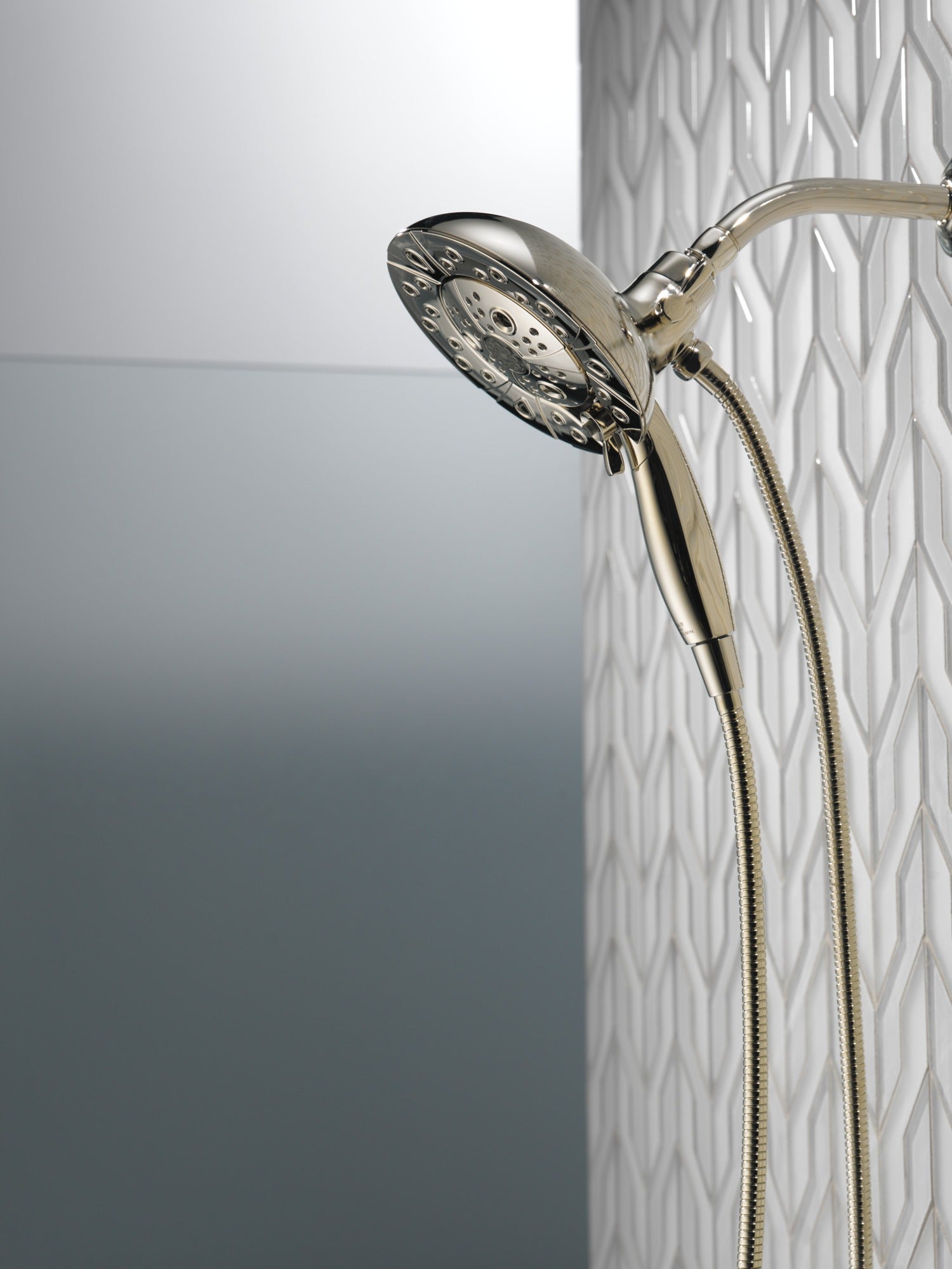 Delta Universal Showering Components H2Okinetic® In2ition® 5-Setting Two-In-One Shower