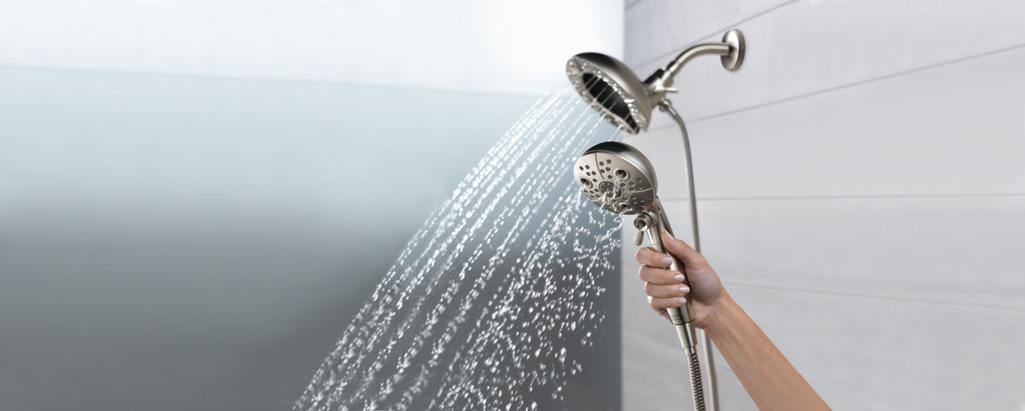Delta Universal Showering Components H2Okinetic® In2ition® 5-Setting Two-In-One Shower