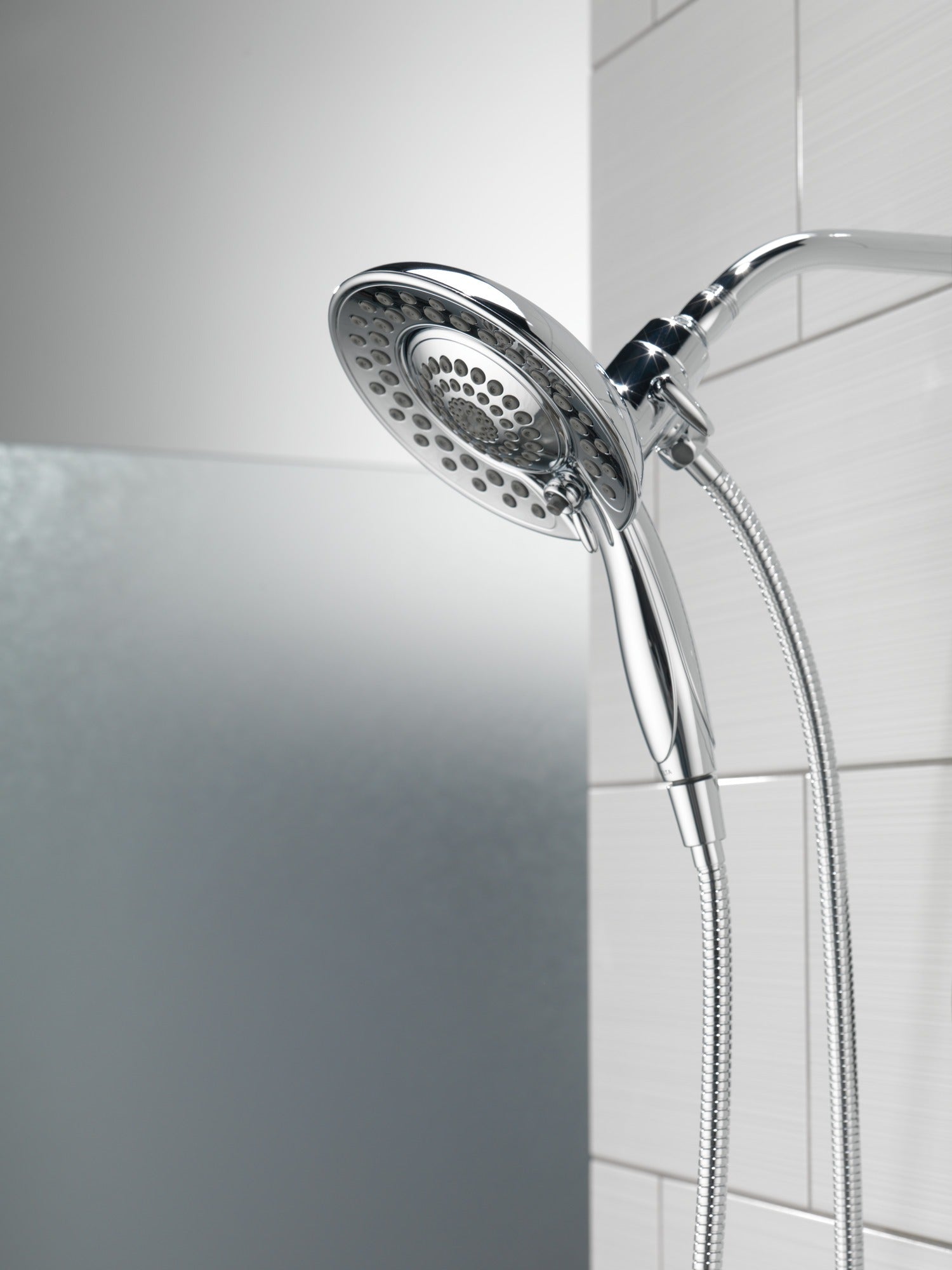 Delta Universal Showering Components In2ition® HSSH 2.5 GPM 5-Setting