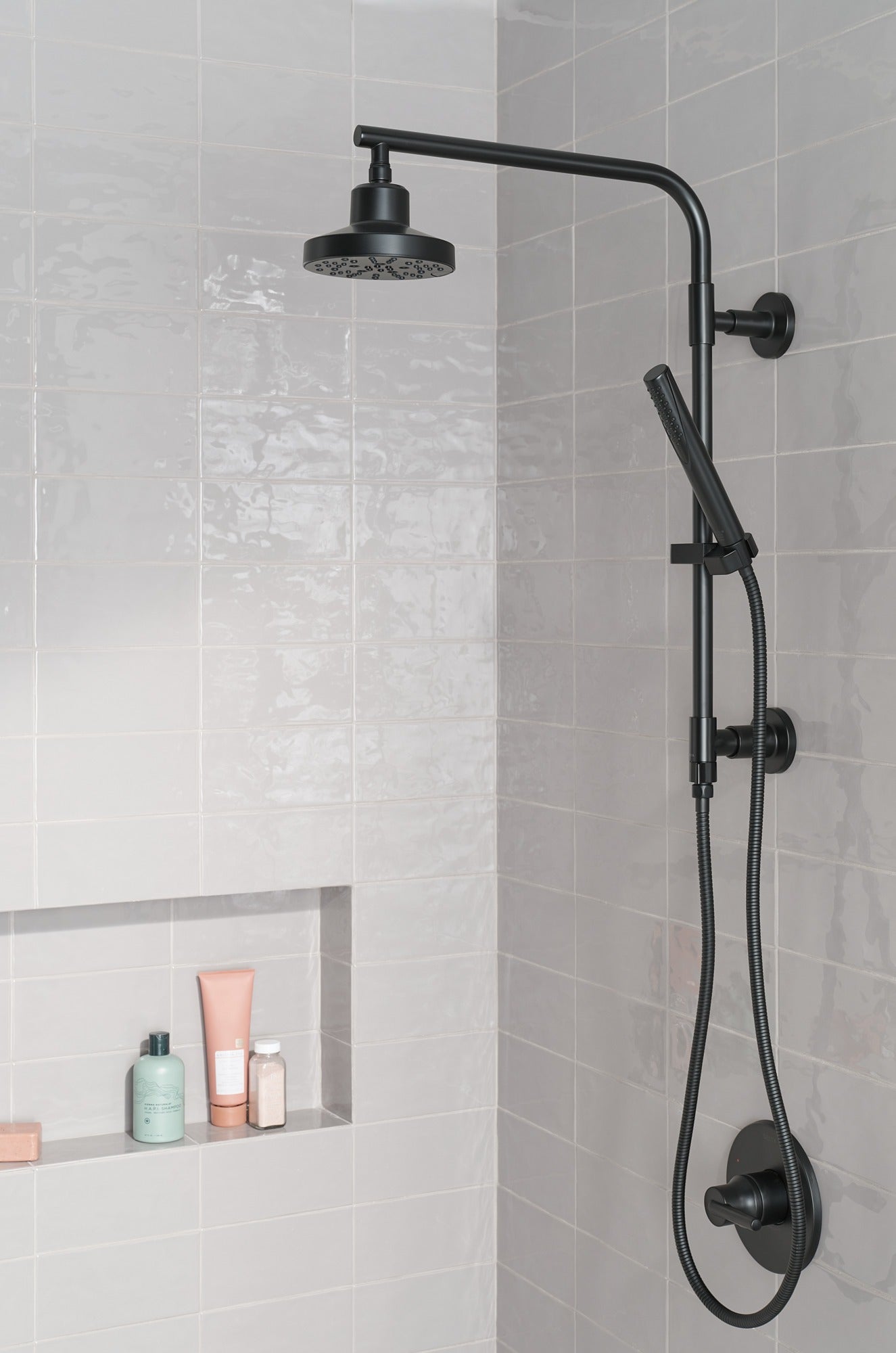Delta Universal Showering Components H2OKinetic® 5-Setting Contemporary Raincan Shower Head