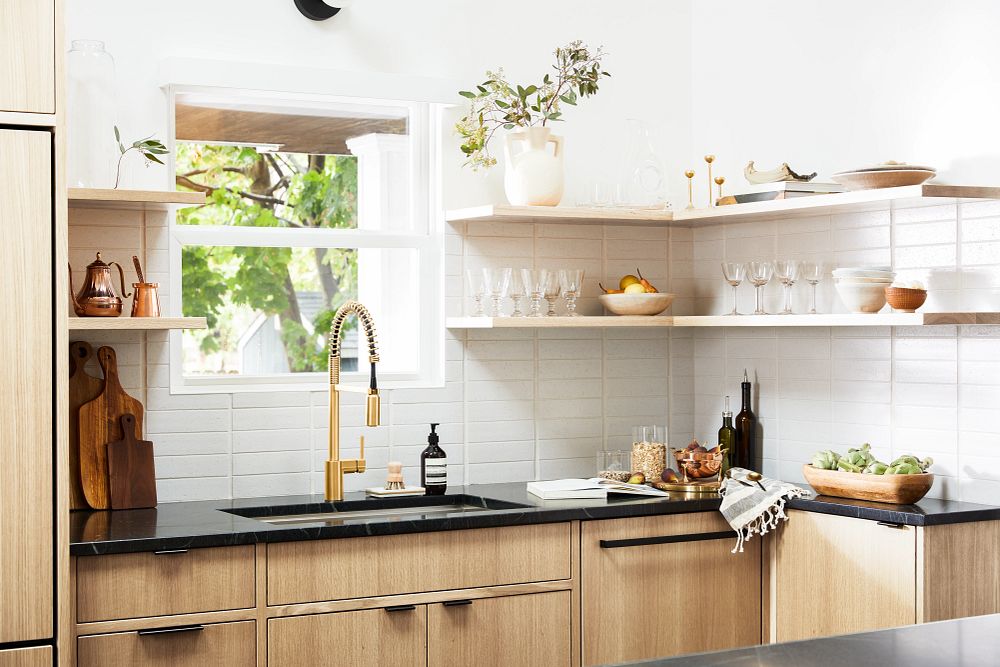 Align One-Handle Pre-Rinse Spring Pulldown Kitchen Faucet