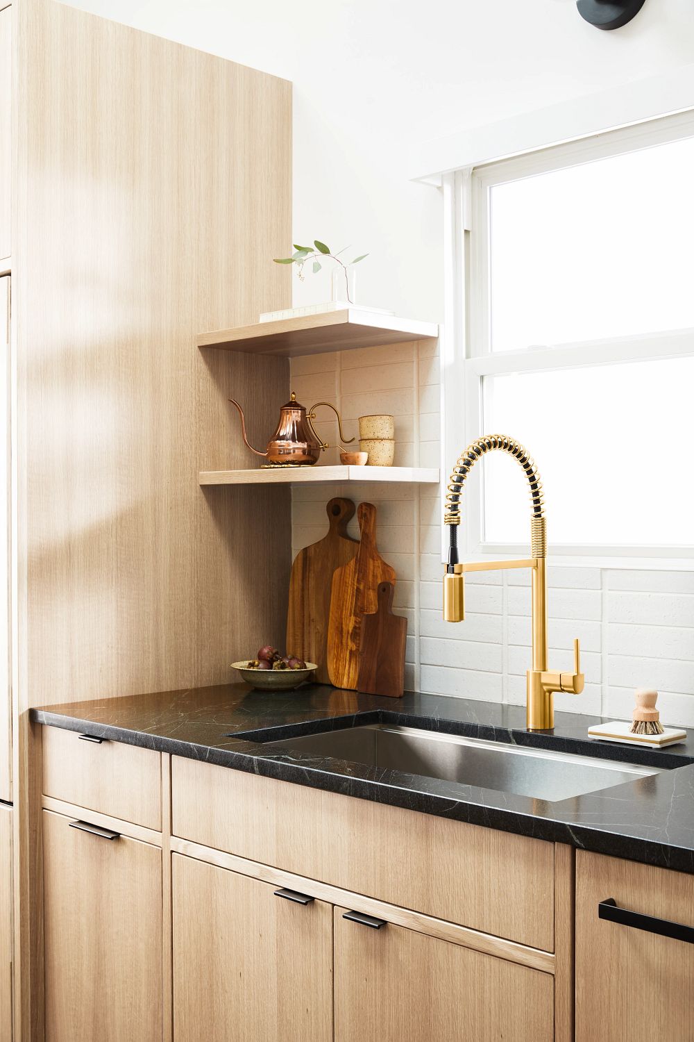 Align One-Handle Pre-Rinse Spring Pulldown Kitchen Faucet