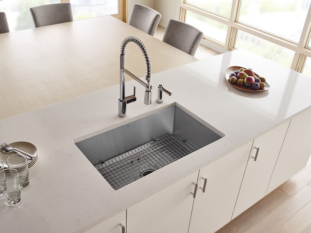 Align One-Handle Pre-Rinse Spring Pulldown Kitchen Faucet