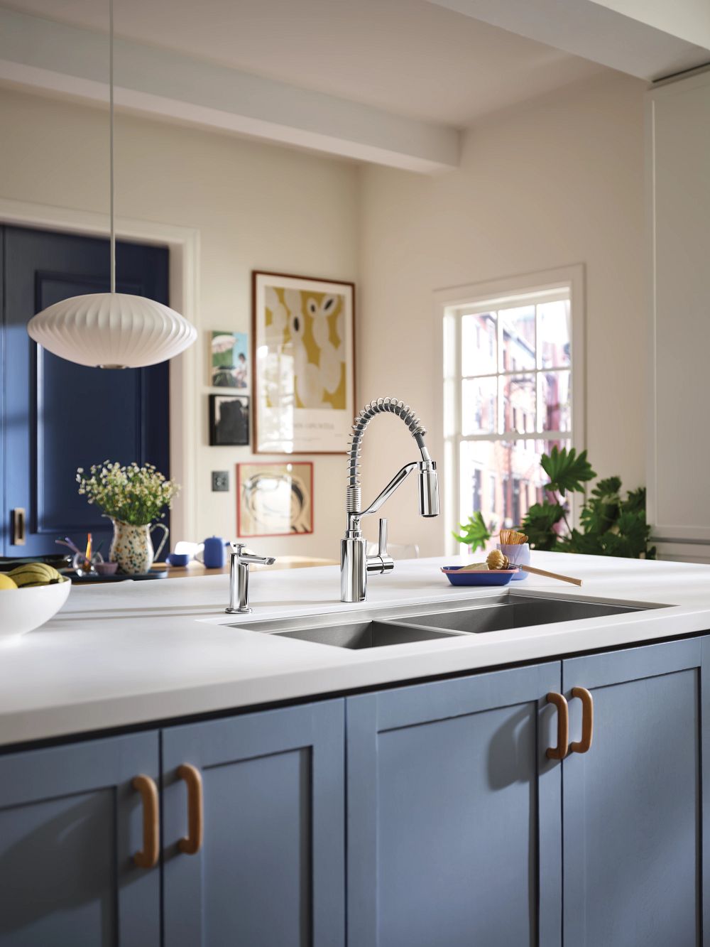 Genta LX One-Handle Pre-Rinse Spring Pulldown Kitchen Faucet