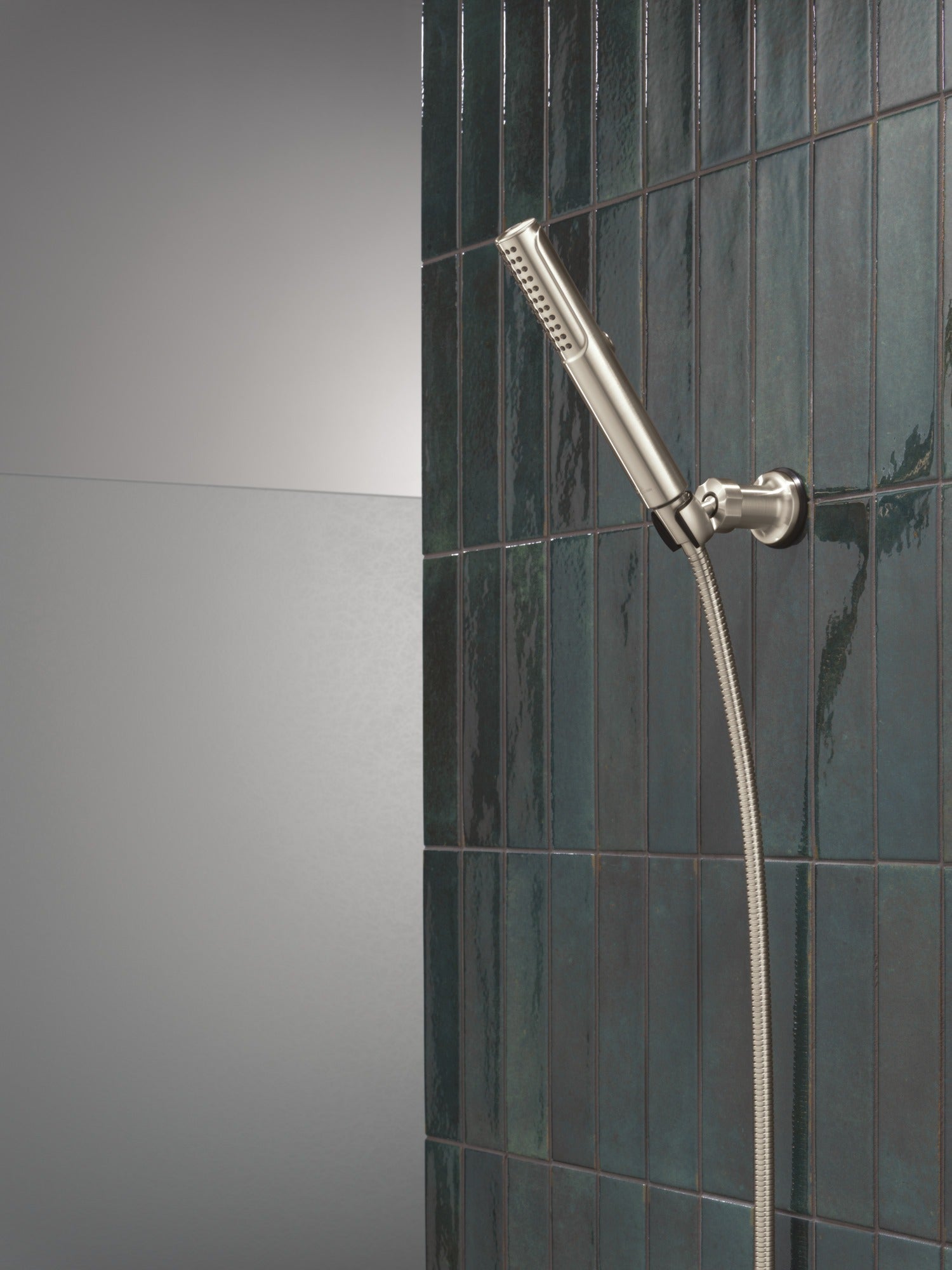 Delta Universal Showering Components 2-Setting Hand Shower with ProClean™ Spray