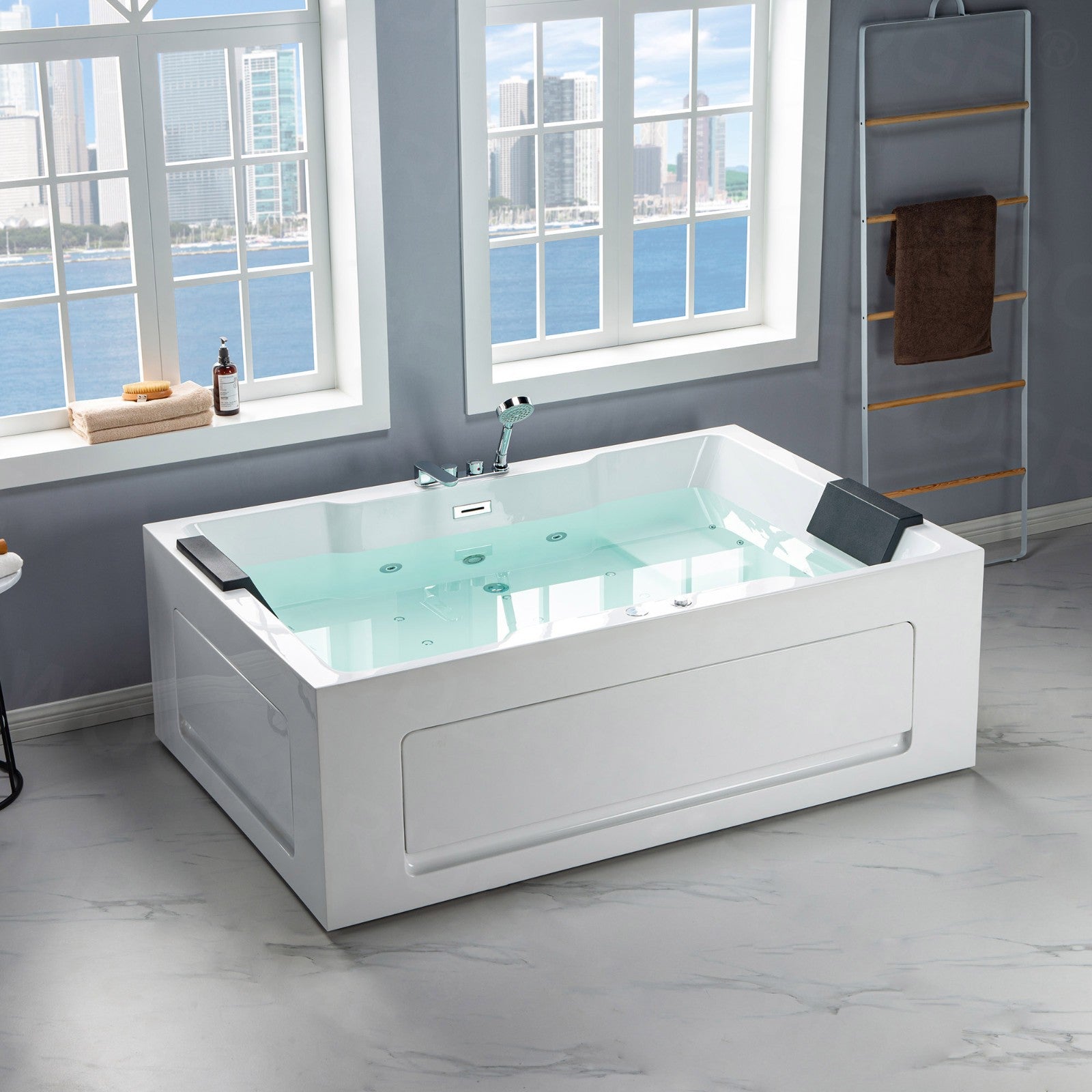 WOODBRIDGE 2 Person Freestanding Massage Hydrotherapy Bathtub