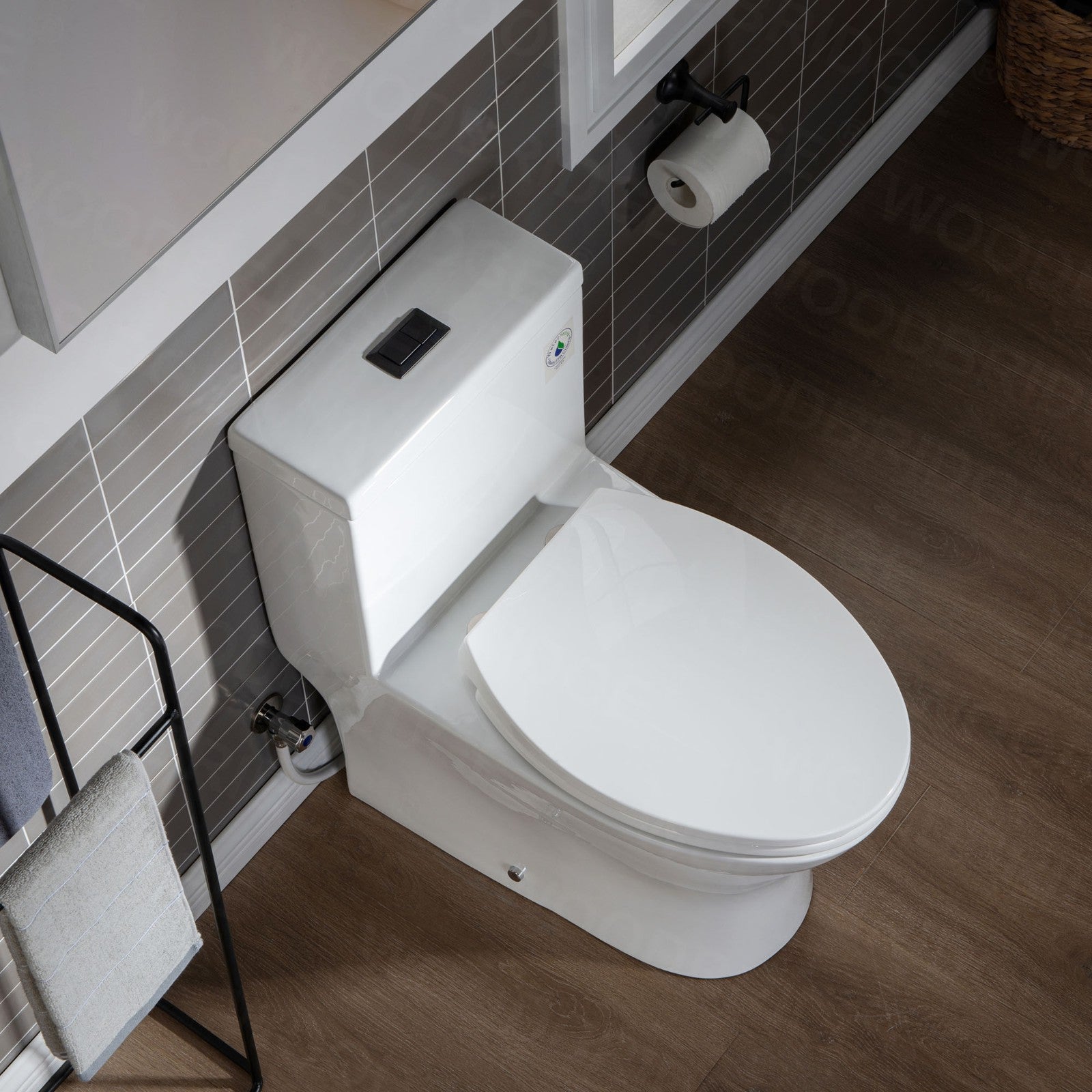 WOODBRIDGE Modern One Piece Dual Flush 1.28 GP Toilet,with Soft Closing Seat
