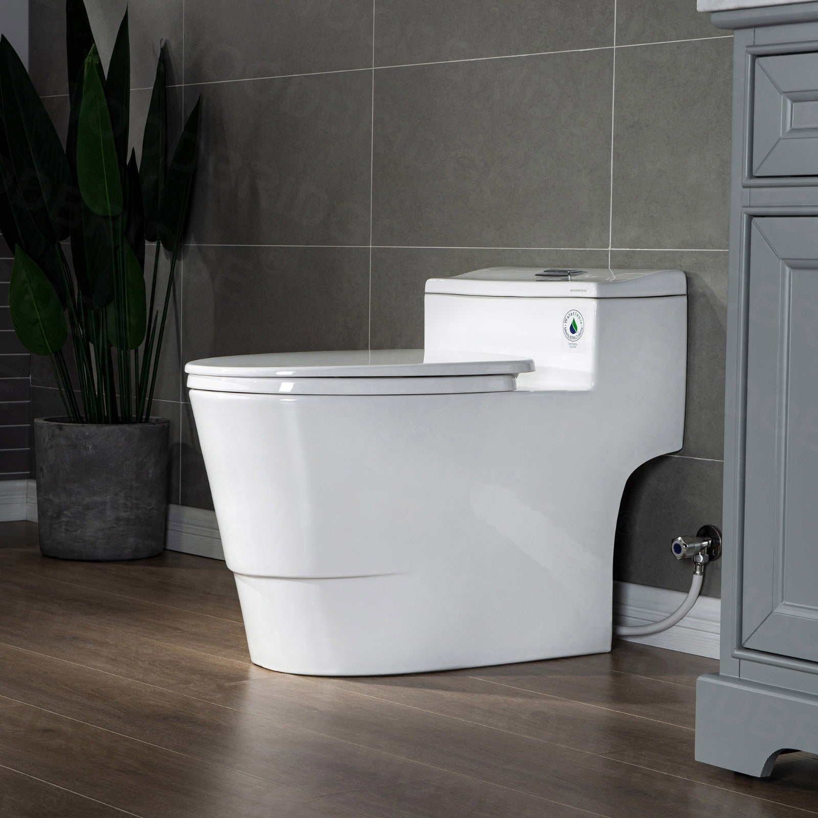 WOODBRIDGE T-0018 / B-0735 Dual Flush Elongated One-Piece Toilet with Soft Close Seat