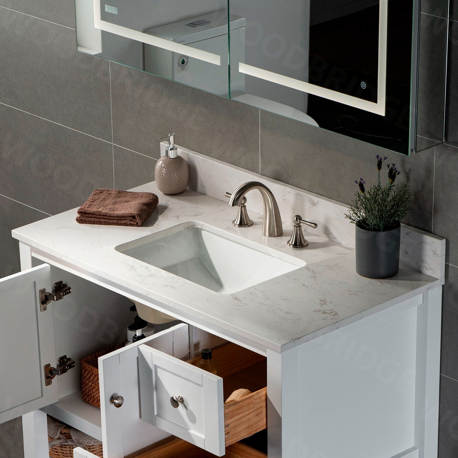 WOODBRIDGE 37" x22" Vanity Top with Single Under Mount Rectangle Bowl, CALAVT3722-8