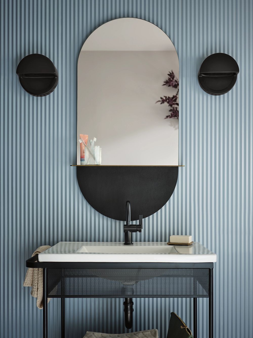 Cia MotionSense One-Handle Touchless Bathroom Faucet