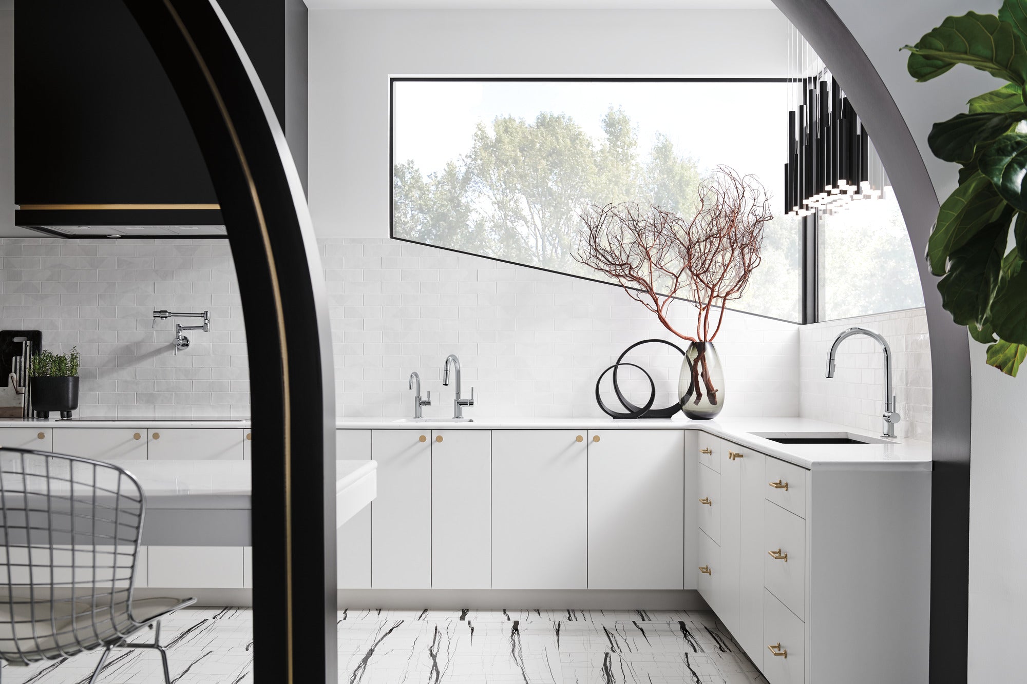 Brizo Odin® Drawer Pull