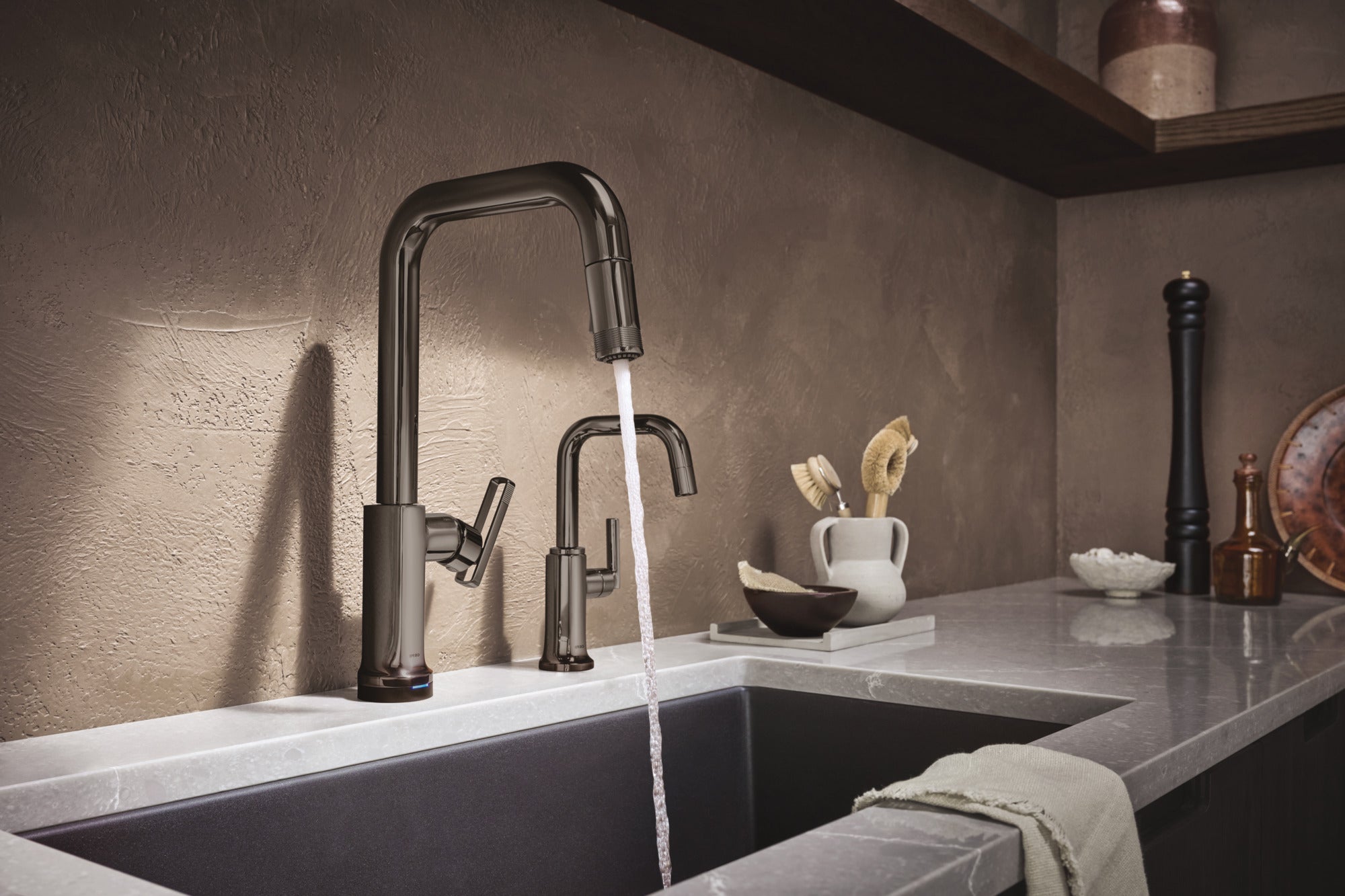 Brizo Kintsu® SmartTouch® Pull-Down Faucet with Square Spout - Less Handle