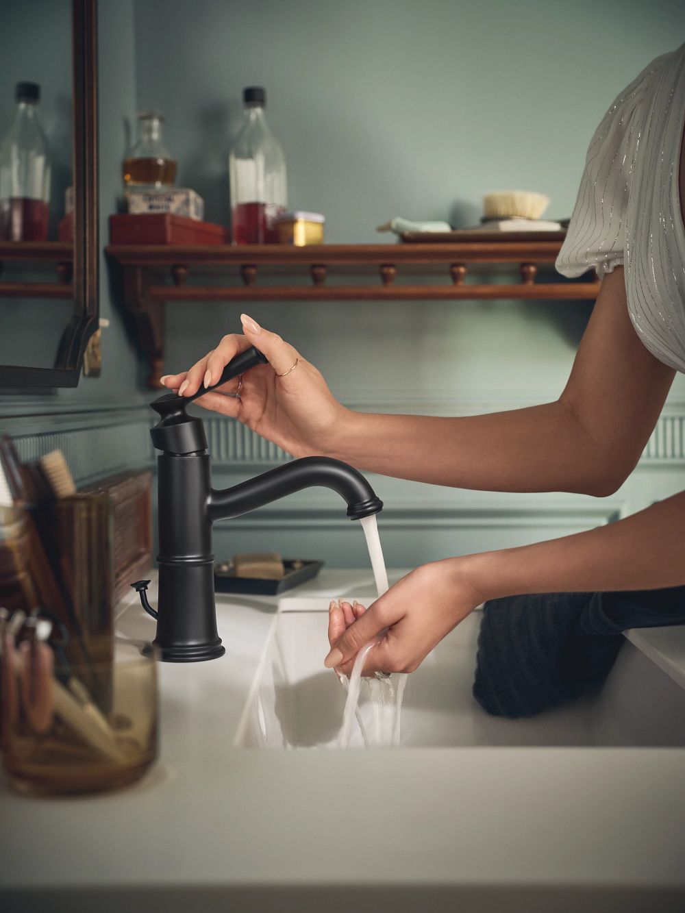 Belfield One-handle Bathroom Sink Faucet