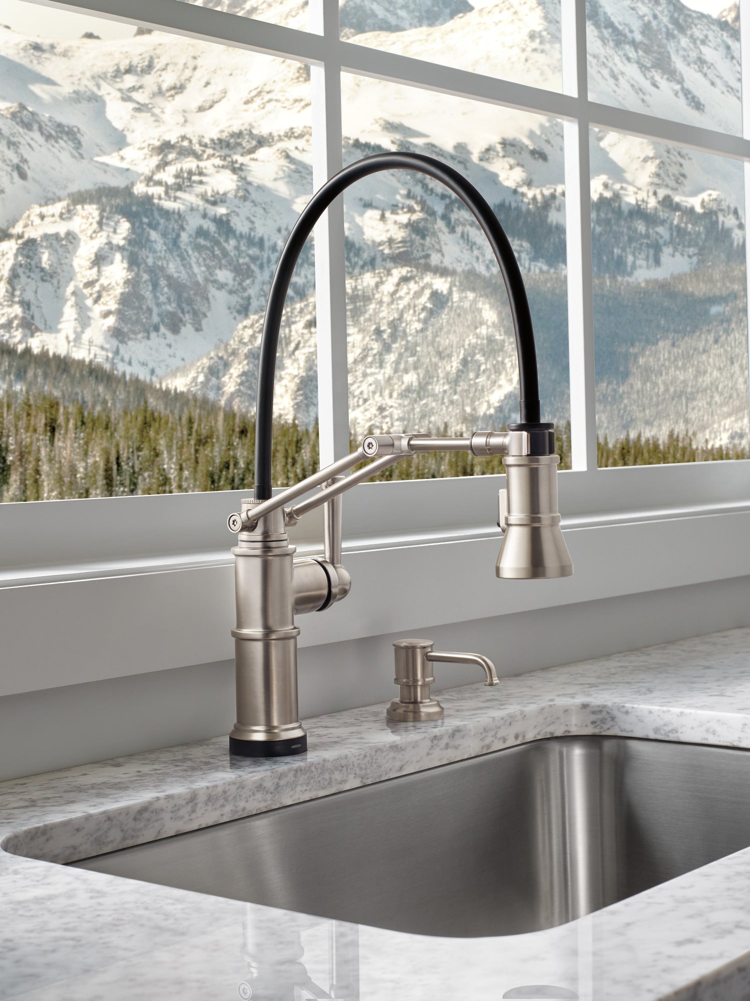 Brizo Artesso® Single Handle Articulating Kitchen Kitchen Faucet with SmartTouch® Technology