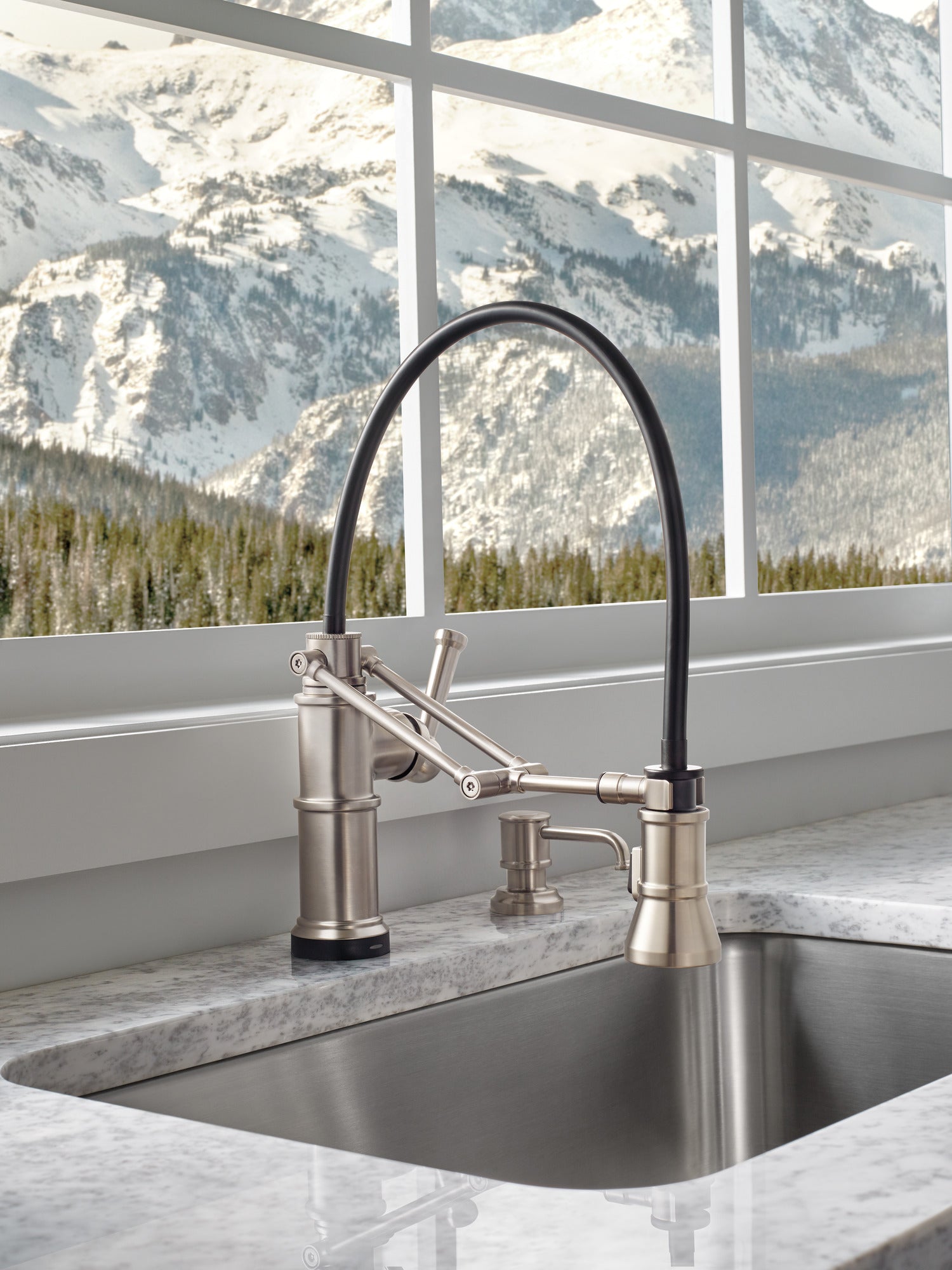 Brizo Artesso® Single Handle Articulating Kitchen Kitchen Faucet with SmartTouch® Technology
