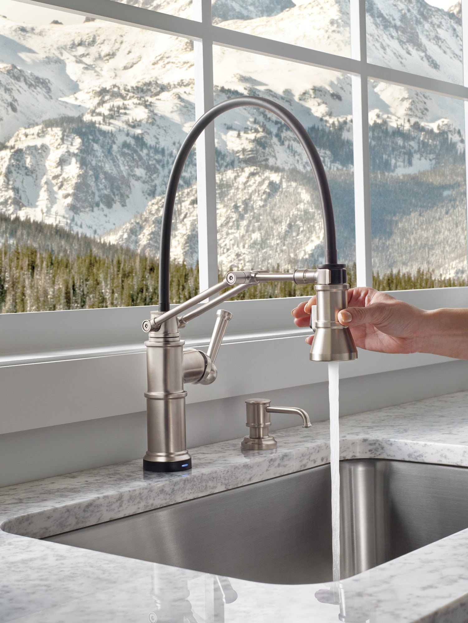 Brizo Artesso® Single Handle Articulating Kitchen Kitchen Faucet with SmartTouch® Technology