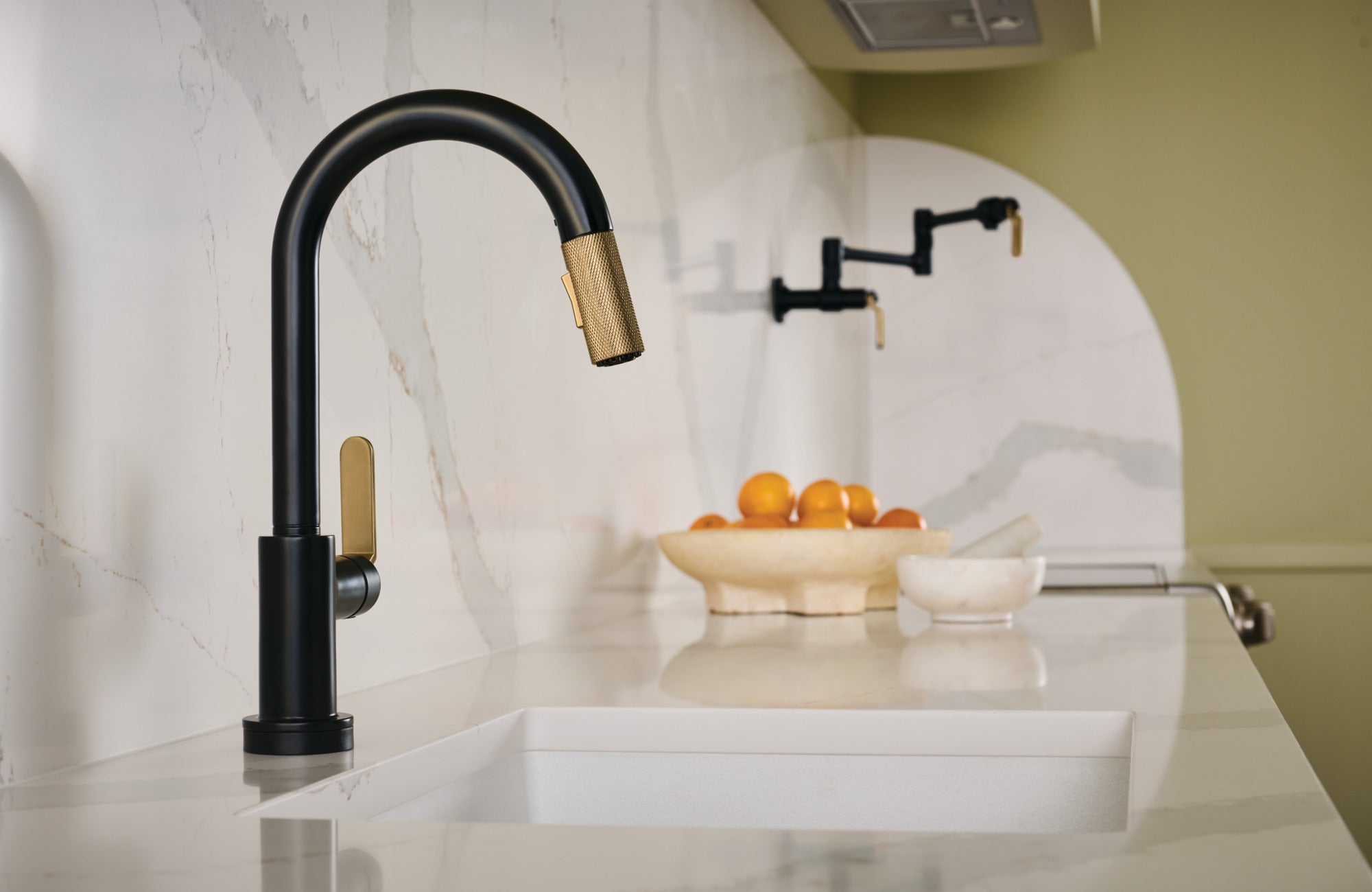 Brizo Litze® Smarttouch Pull-Down Prep Faucet with Arc Spout - Industrial Handle