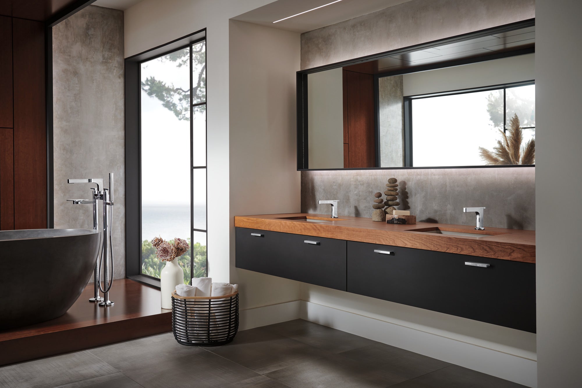 Brizo Kintsu® Tub Filler Accessories