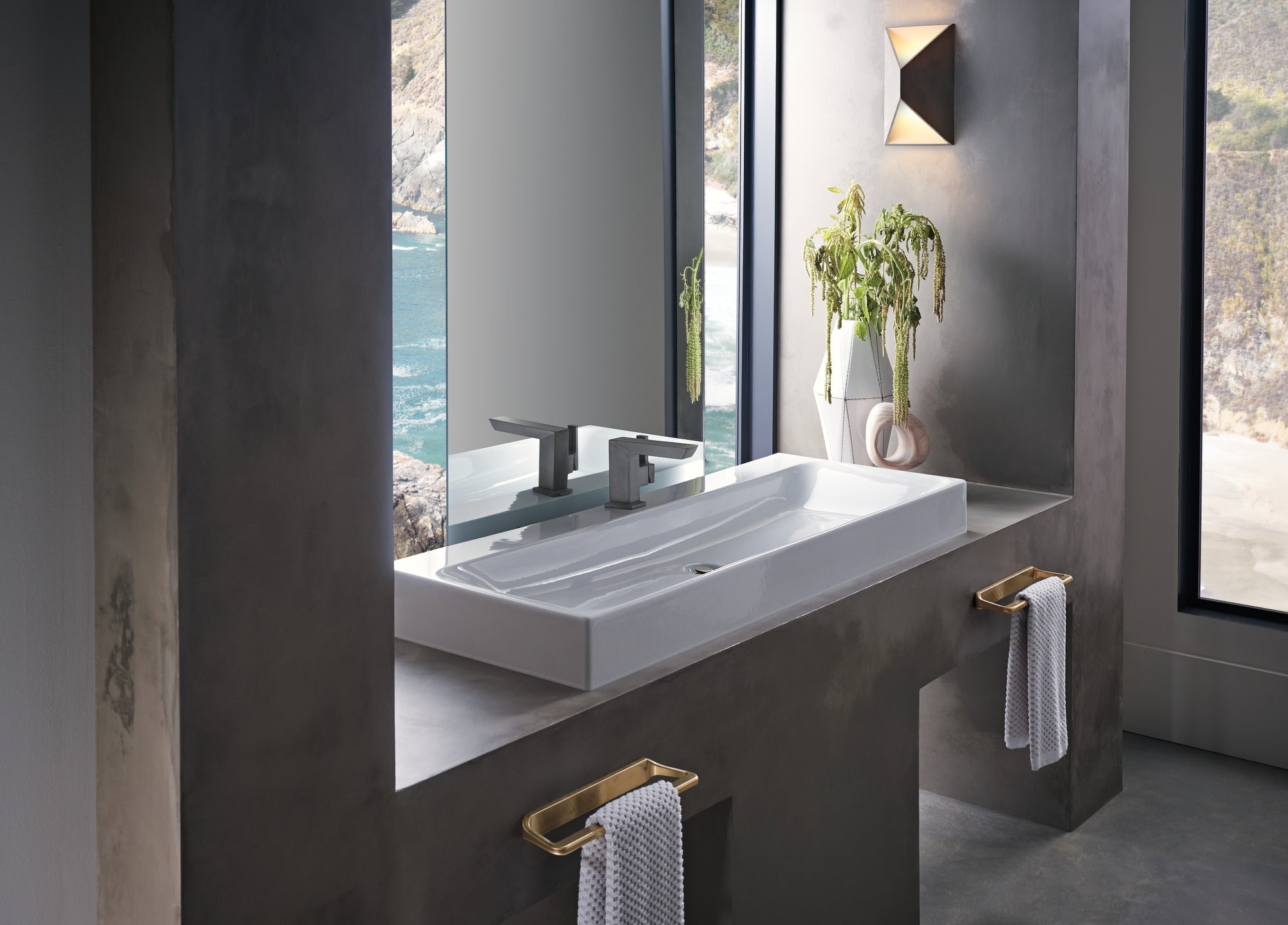 Brizo Levoir™ 12" Towel Bar
