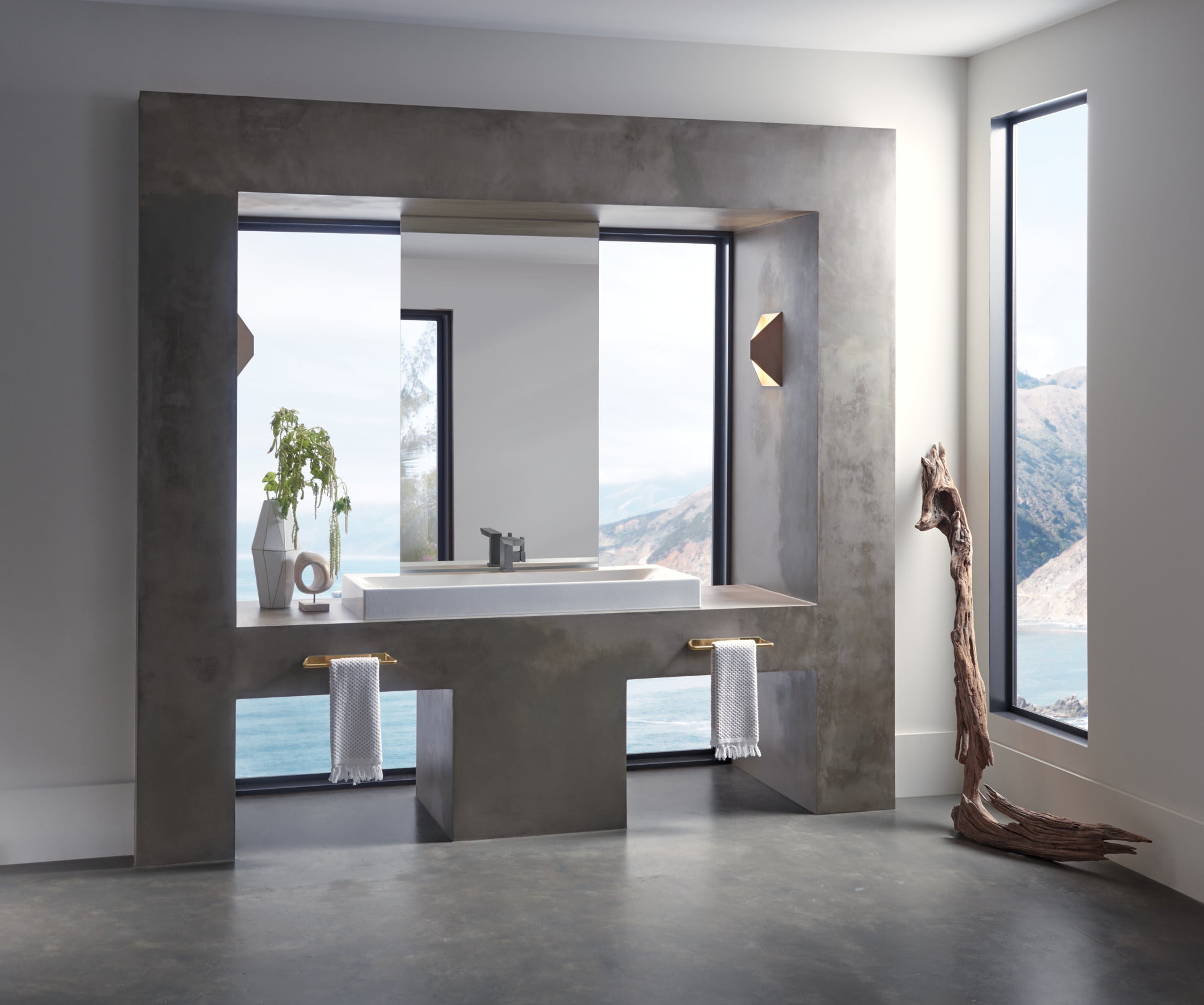 Brizo Levoir™ 12" Towel Bar