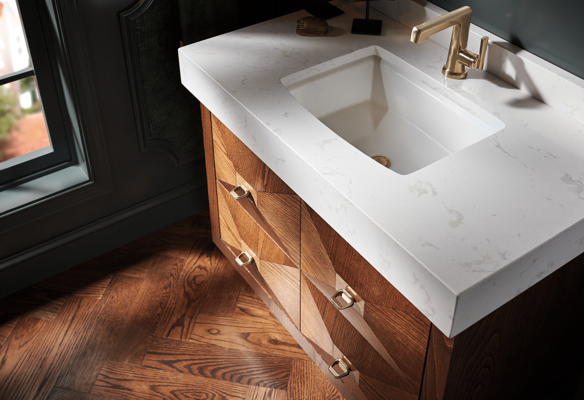 Brizo Levoir™ Drawer Pull