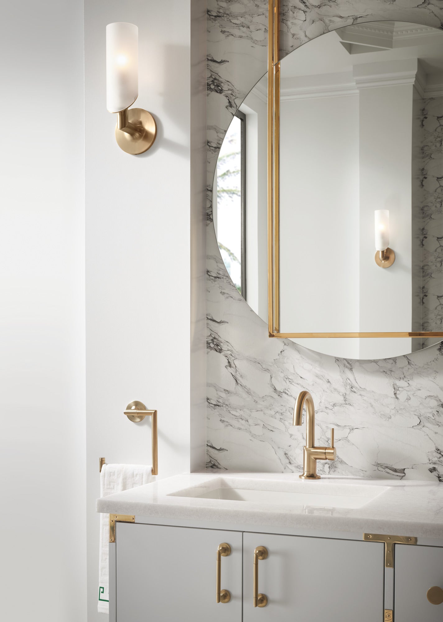 Brizo Odin® Towel Ring