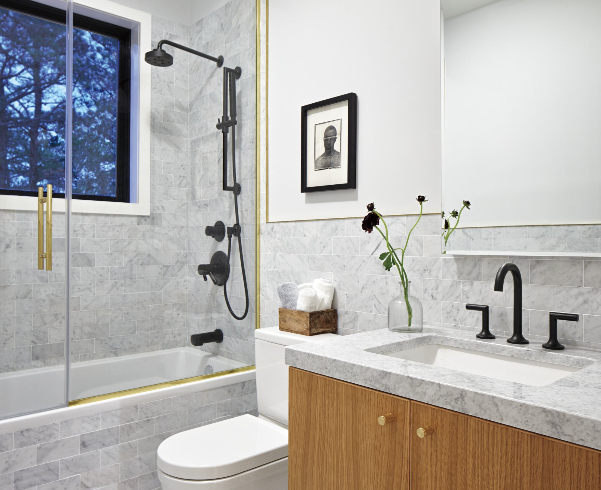 Brizo Jason Wu for Brizo™ SLIDE BAR HANDSHOWER WITH H2OKinetic® TECHNOLOGY