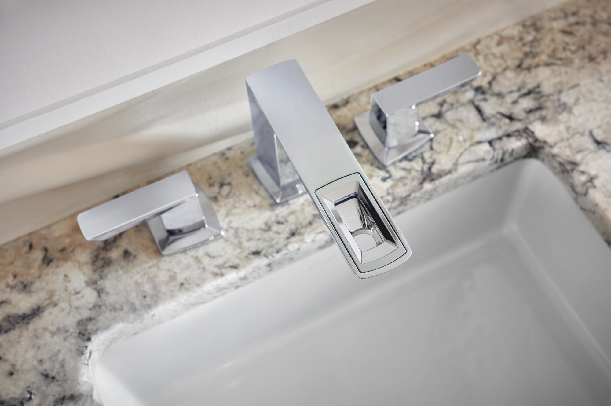 Brizo Vettis® Widespread Lavatory Faucet With Open-Flow Spout 1.2 GPM