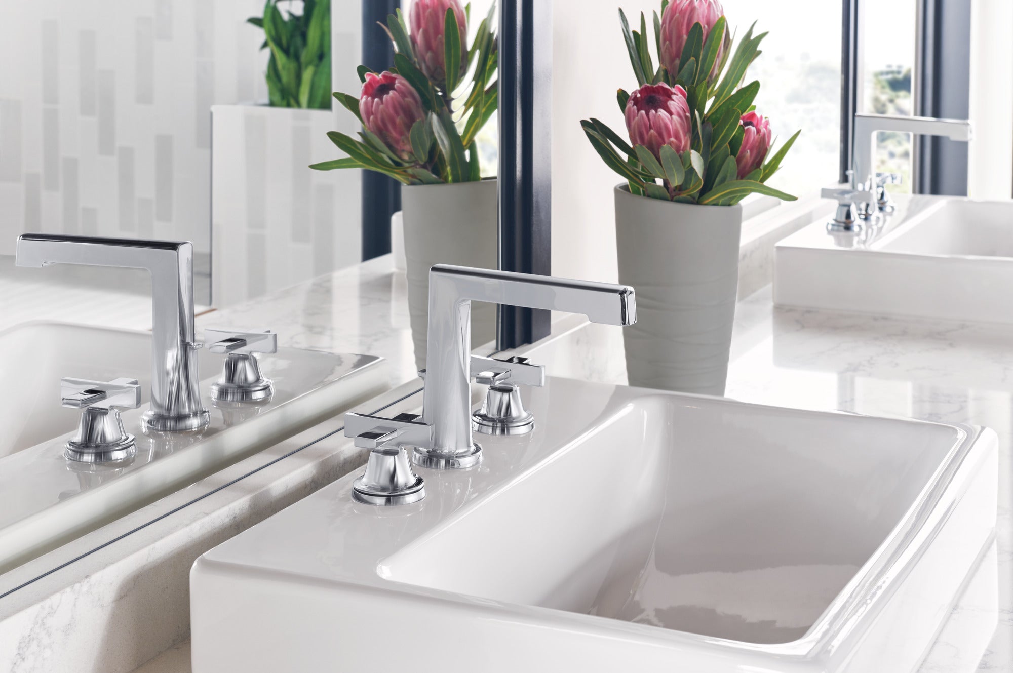 Brizo Levoir™ Widespread Lavatory Low Cross Handle Kit