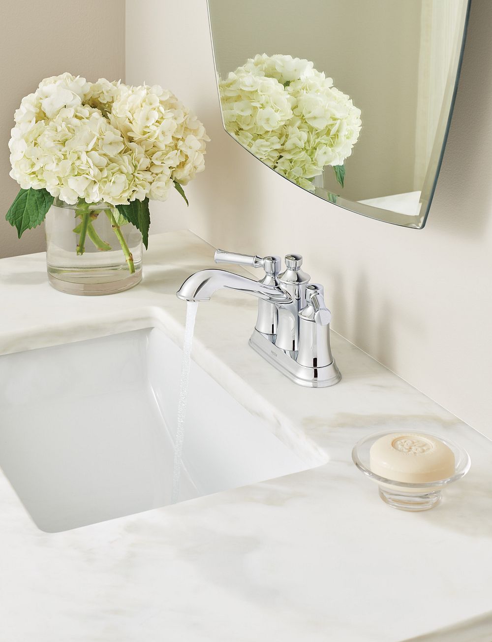 Dartmoor Two-handle Centerset Bathroom Sink Faucet