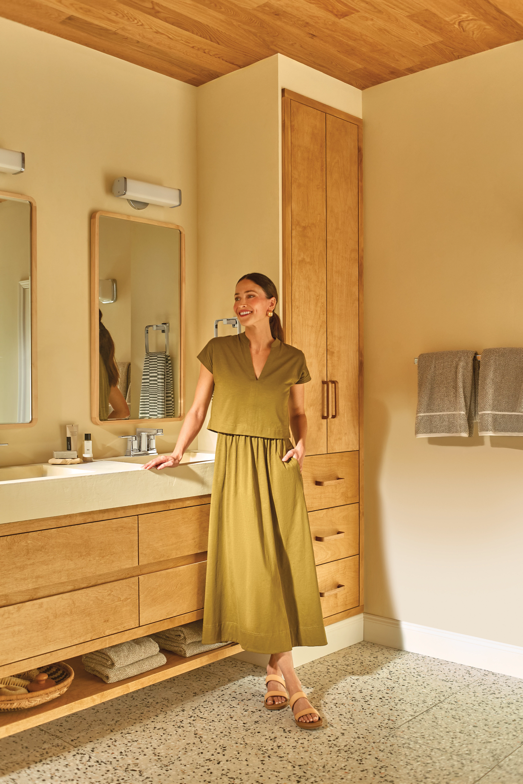 Moen 6815 Iver Two-handle Centerset Bathroom Sink Faucet