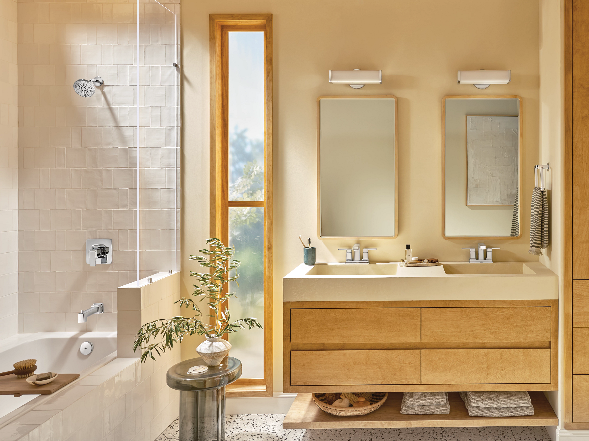 Moen T2583EP Iver Chrome Posi-Temp(R) tub/shower