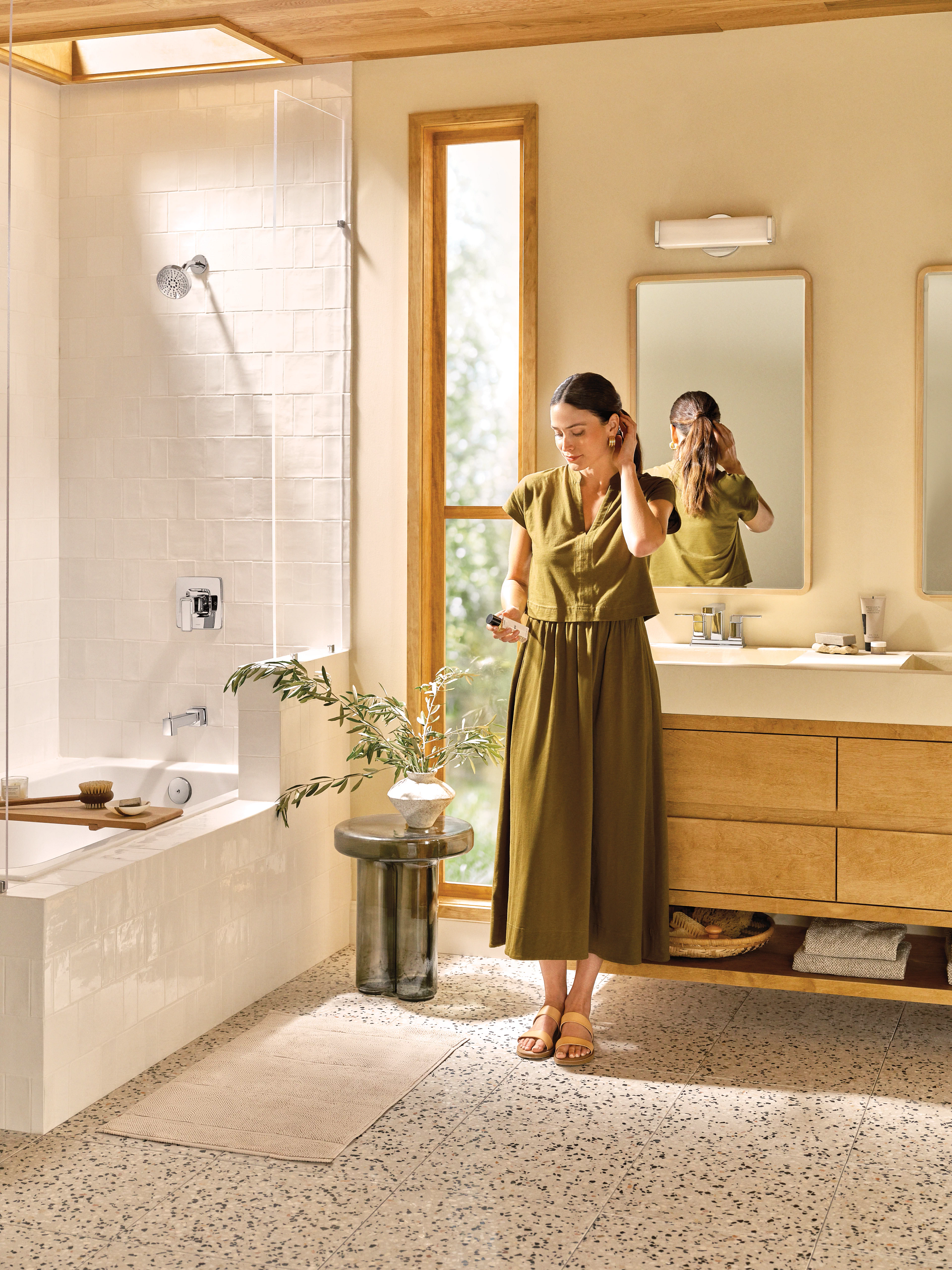 Moen T2583EP Iver Chrome Posi-Temp(R) tub/shower