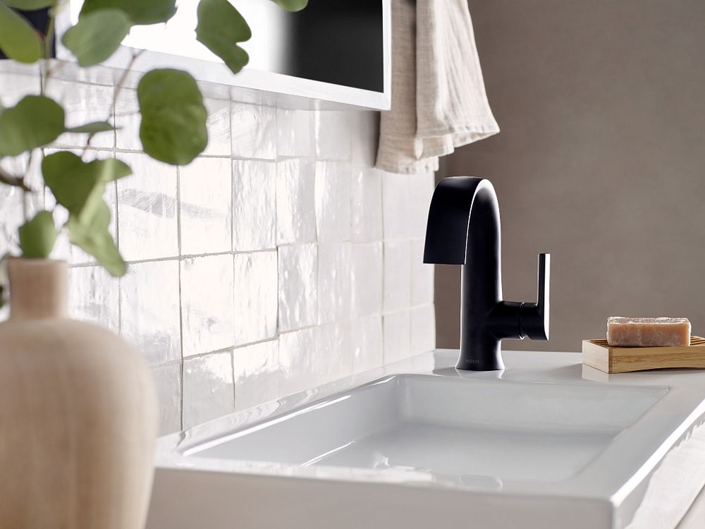 Doux One-handle Bathroom Sink Faucet