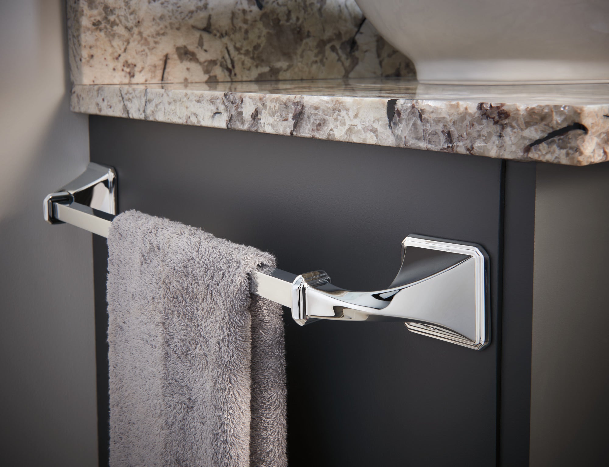 Brizo Virage® 18" Towel Bar