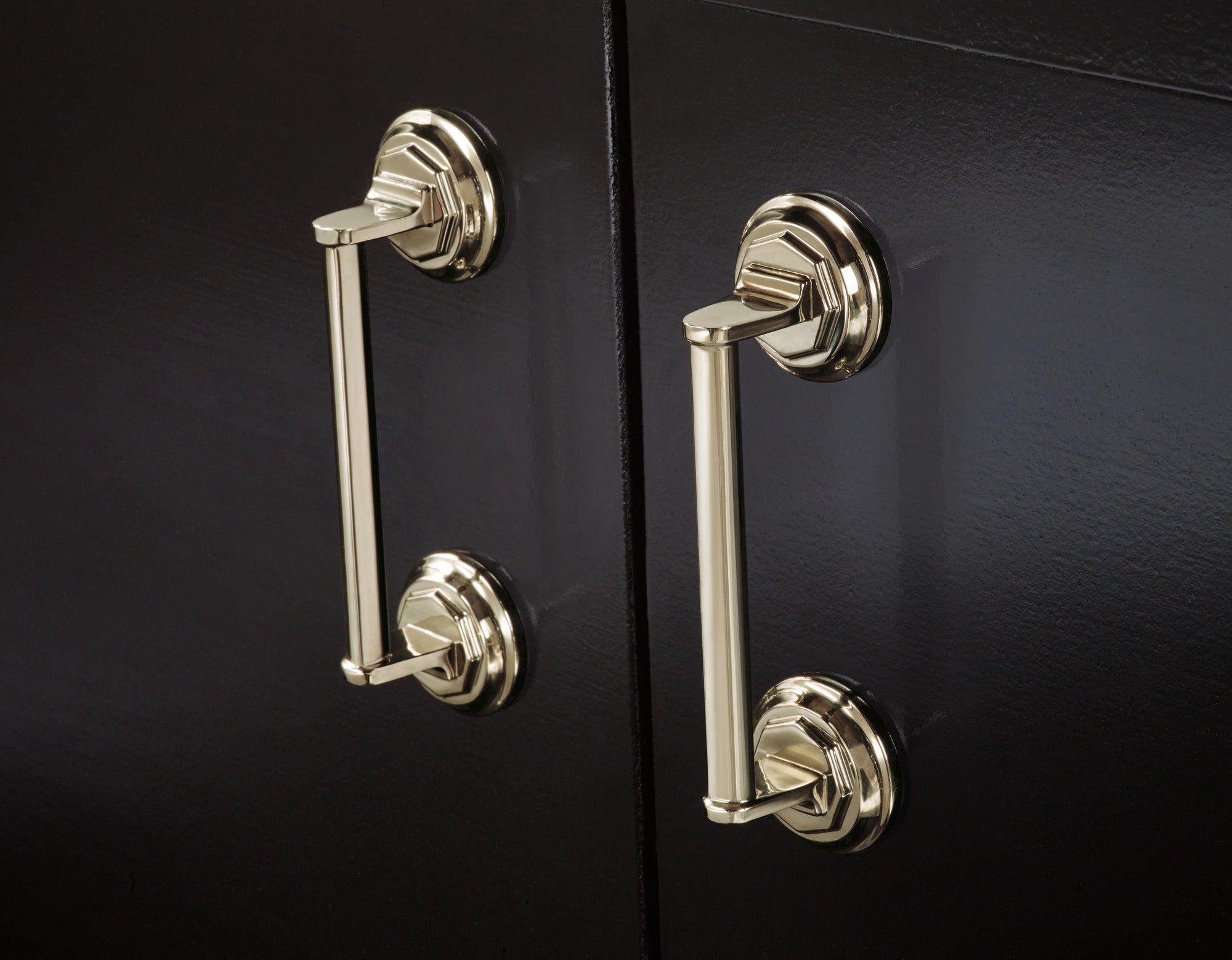 Brizo Rook® Drawer Pull