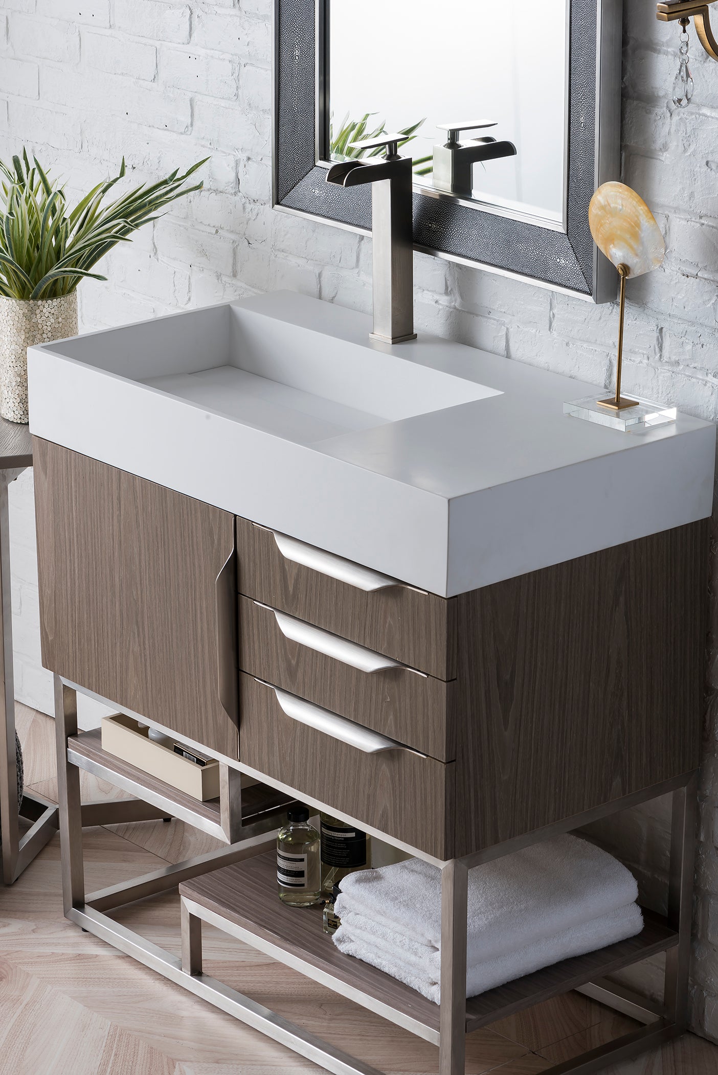 James Martin Columbia 36" Freestanding Single Vanity with Mineral Composite Stone Countertop