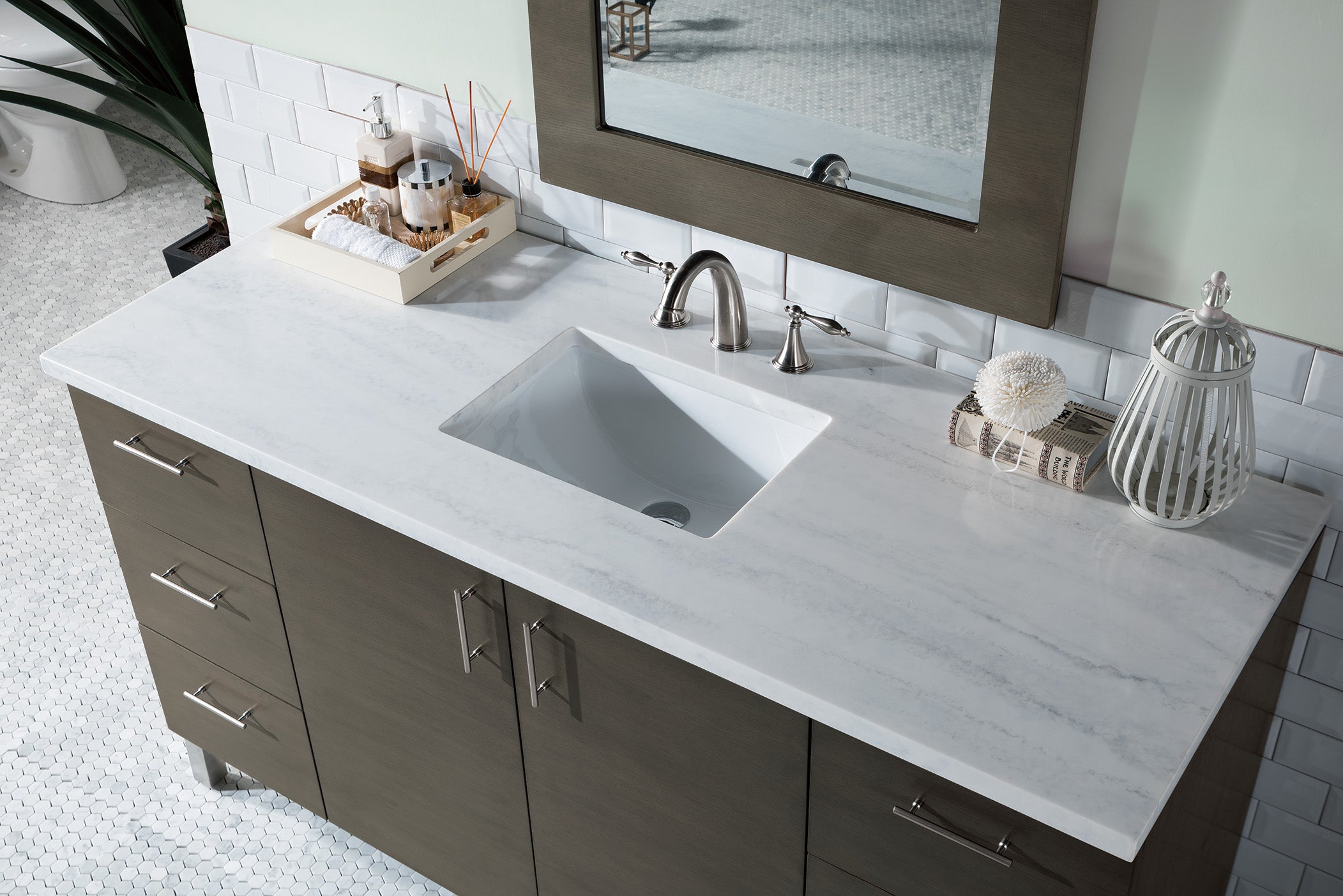 James Martin Metropolitan 60" Single Vanity in Silver Oak with 3cm Countertop