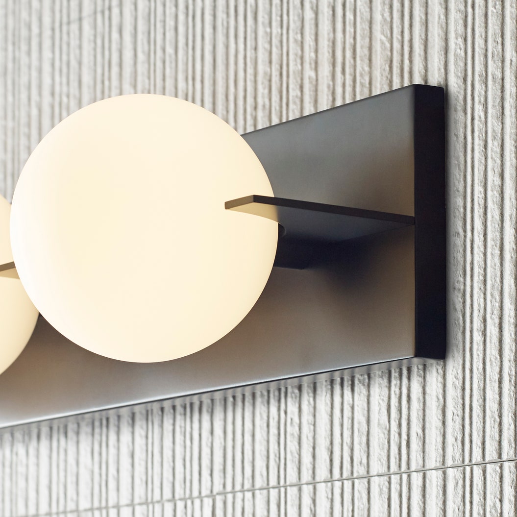 Orbel 3-Light Bath